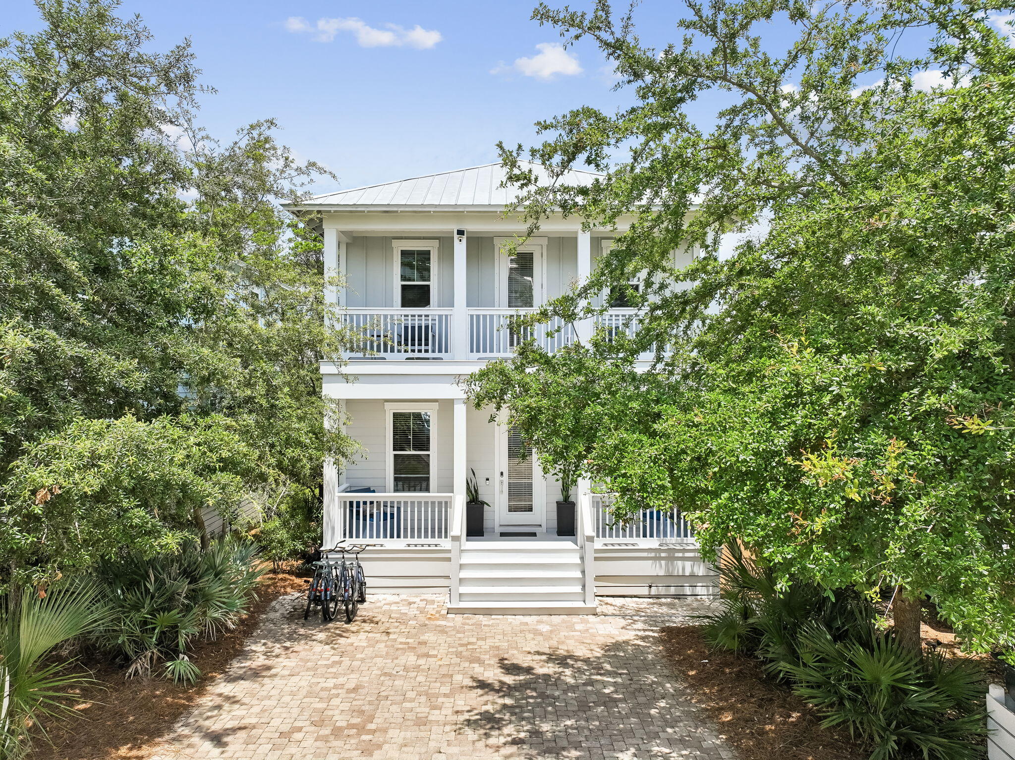 85 Emerald Beach Way