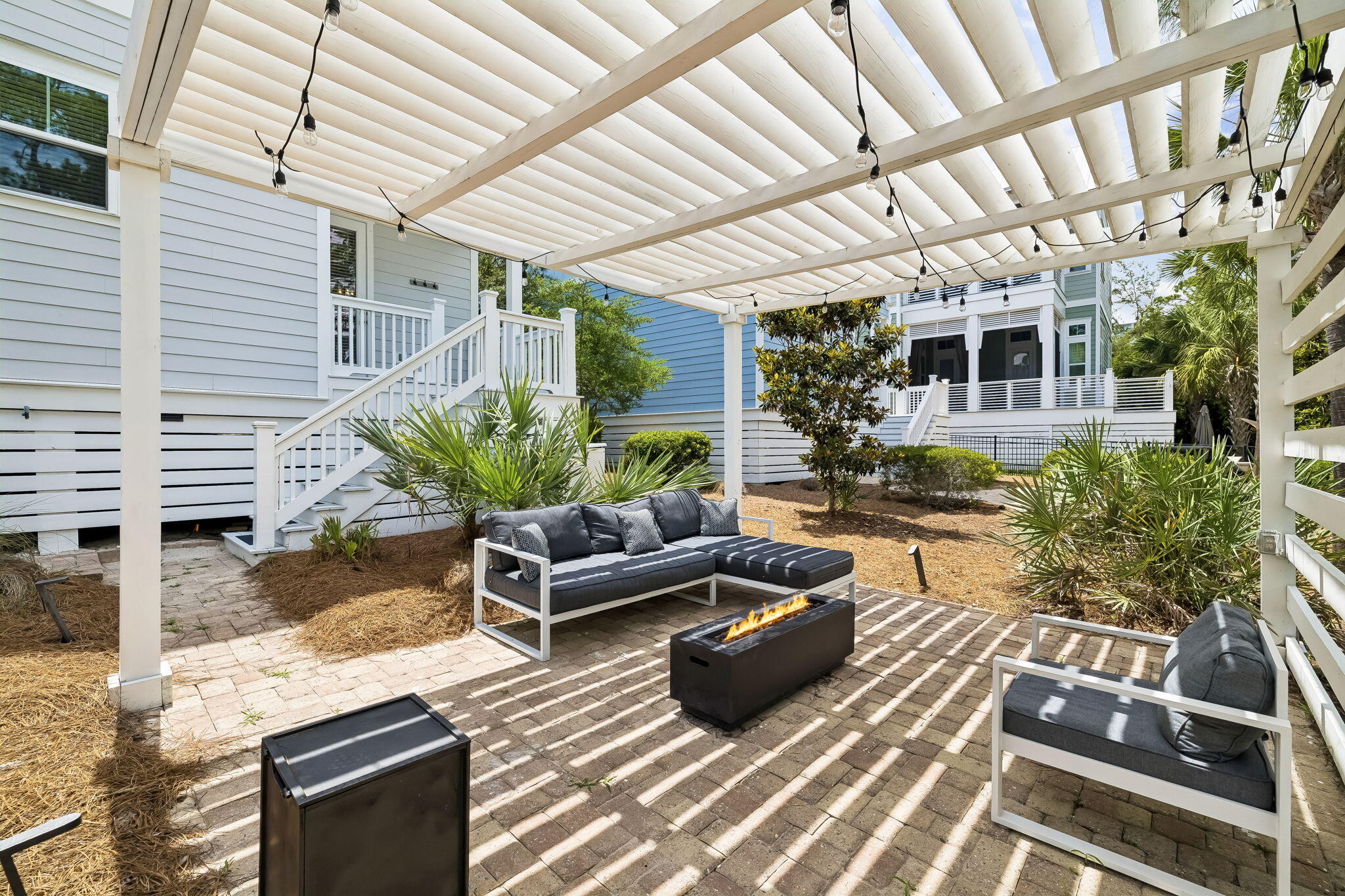 85 Emerald Beach Way