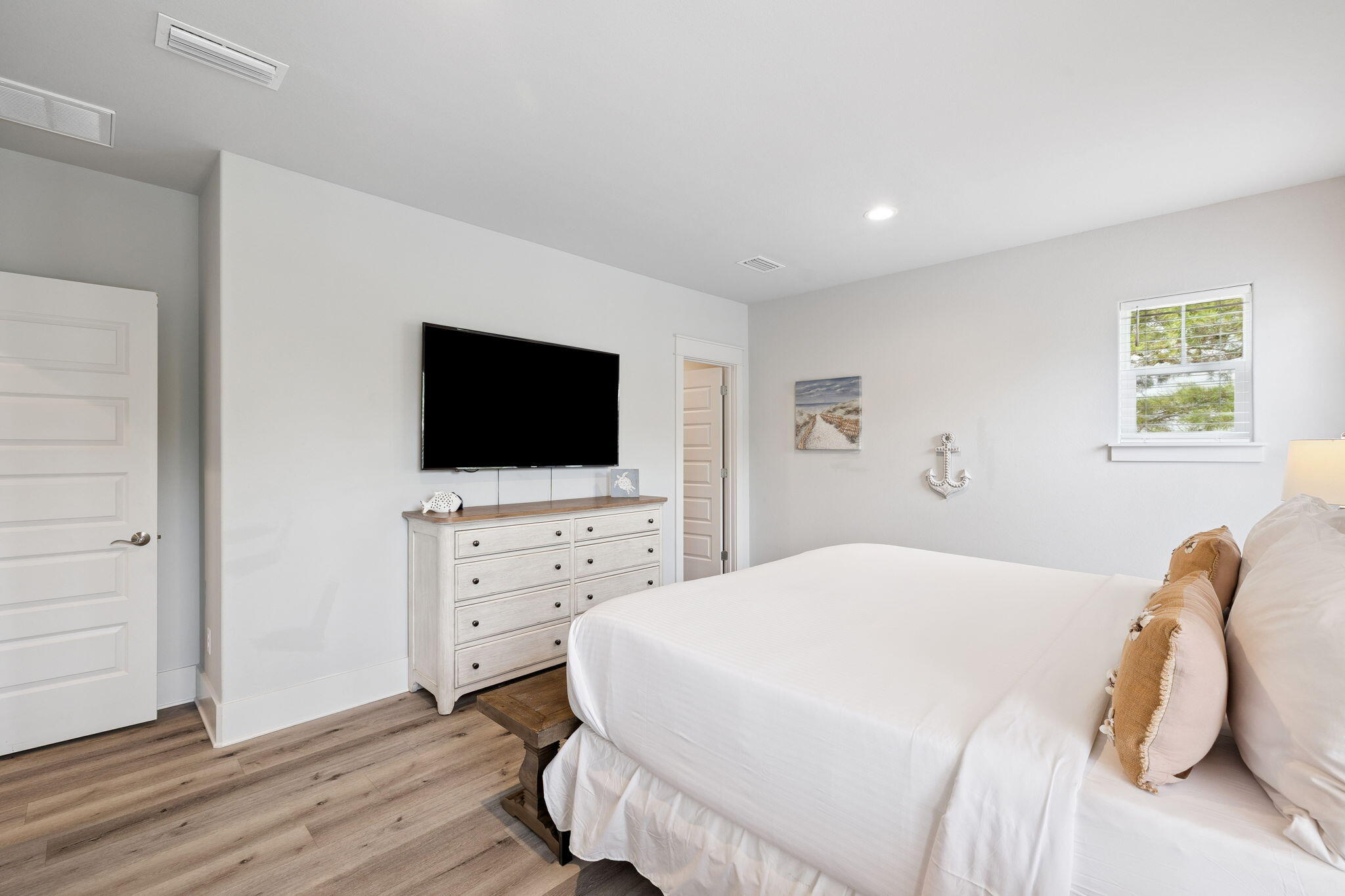 30 Emerald Beach Way