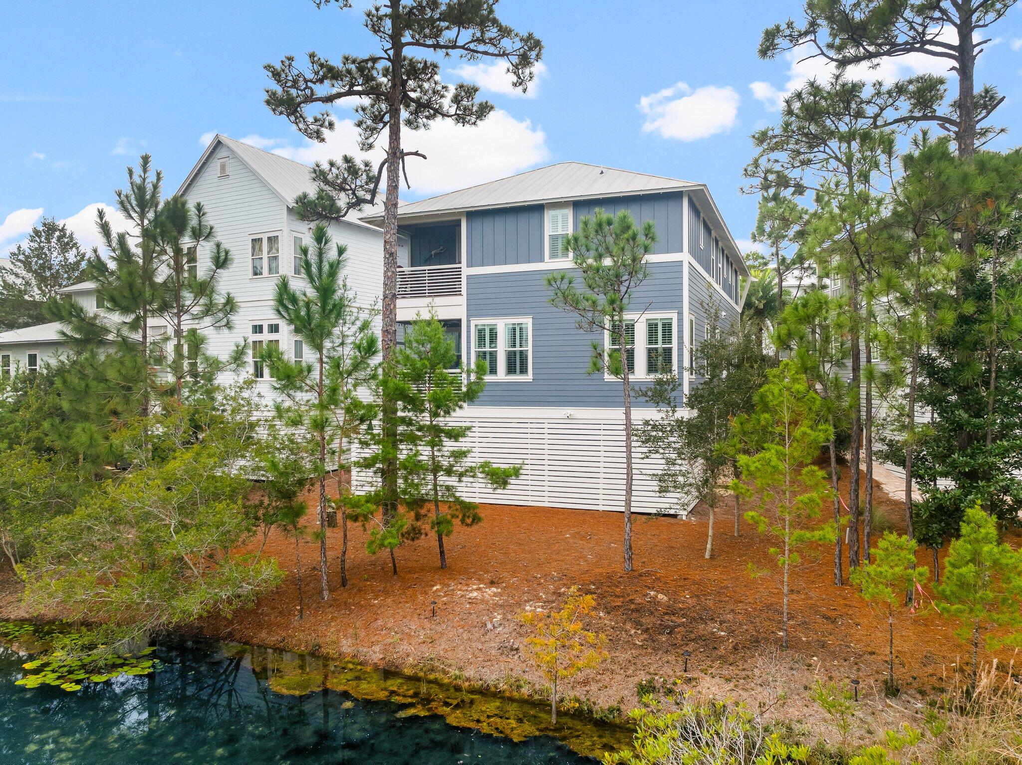 43 Emerald Beach Way