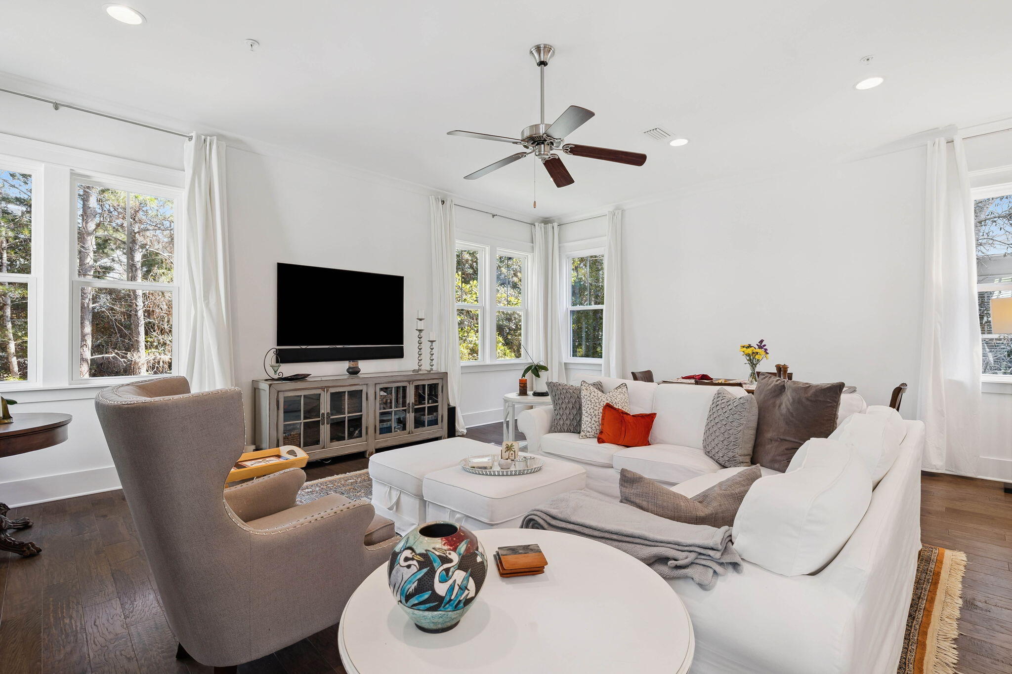 255 Emerald Beach Circle