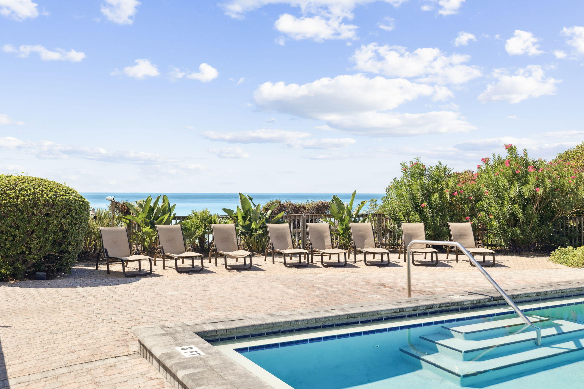 4100 E County Highway 30A UNIT 1004