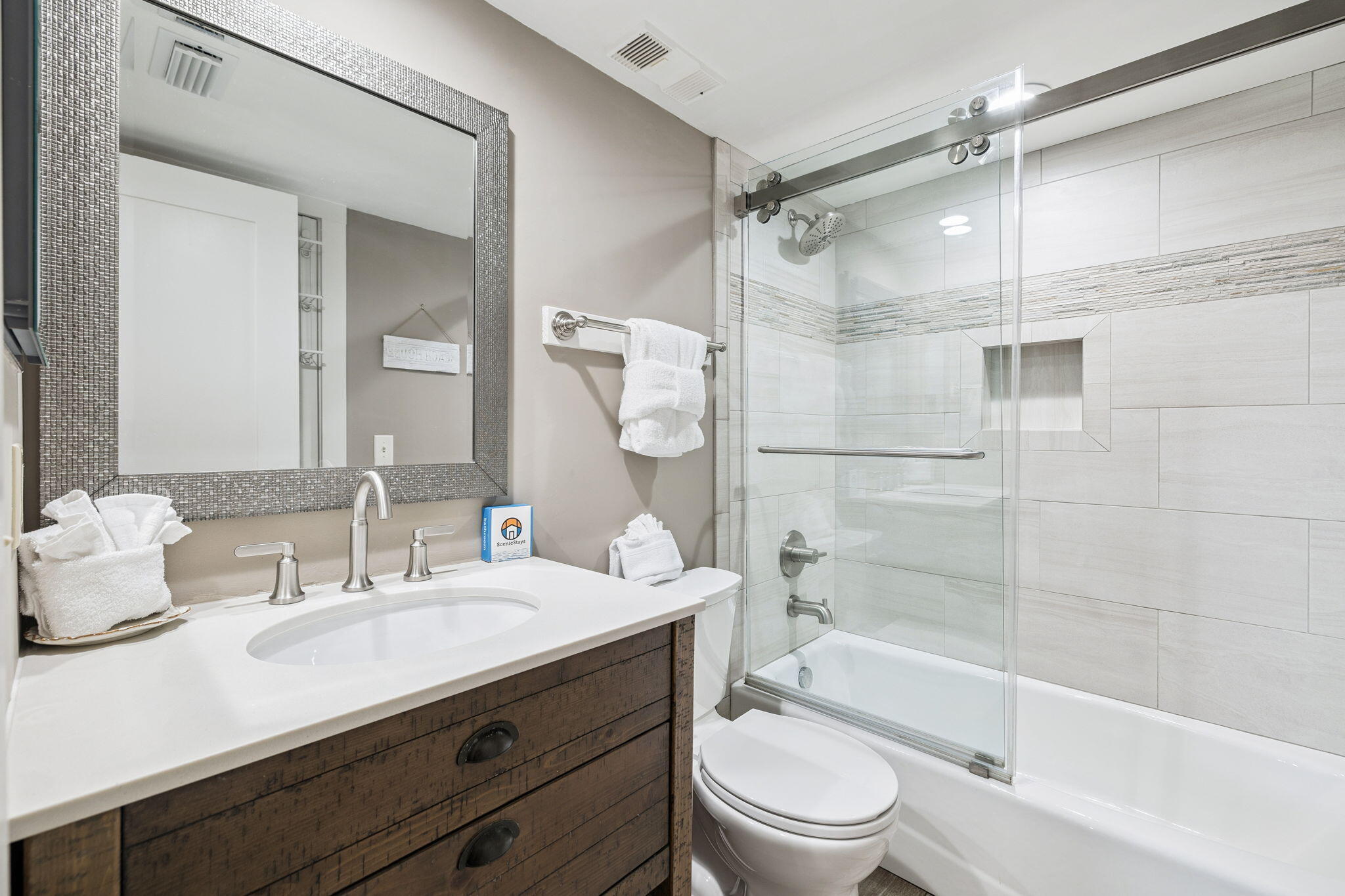 4100 E County Highway 30A UNIT 1004