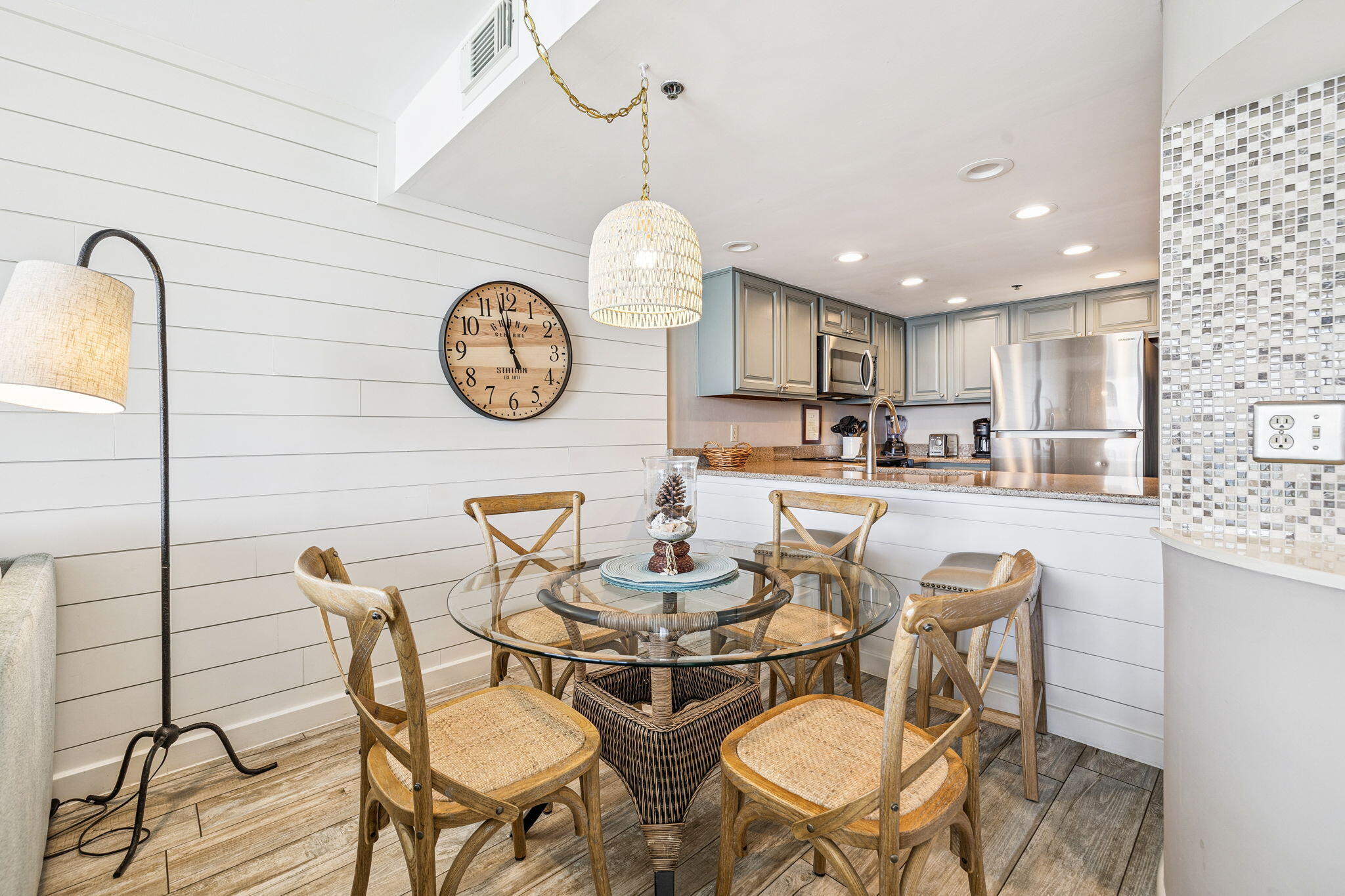 4100 E County Highway 30A UNIT 1004