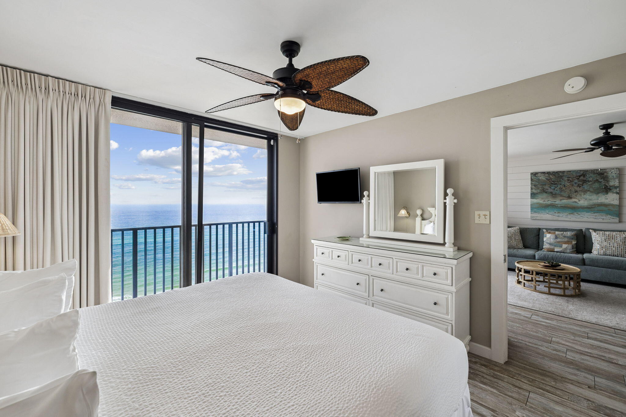 4100 E County Highway 30A UNIT 1004