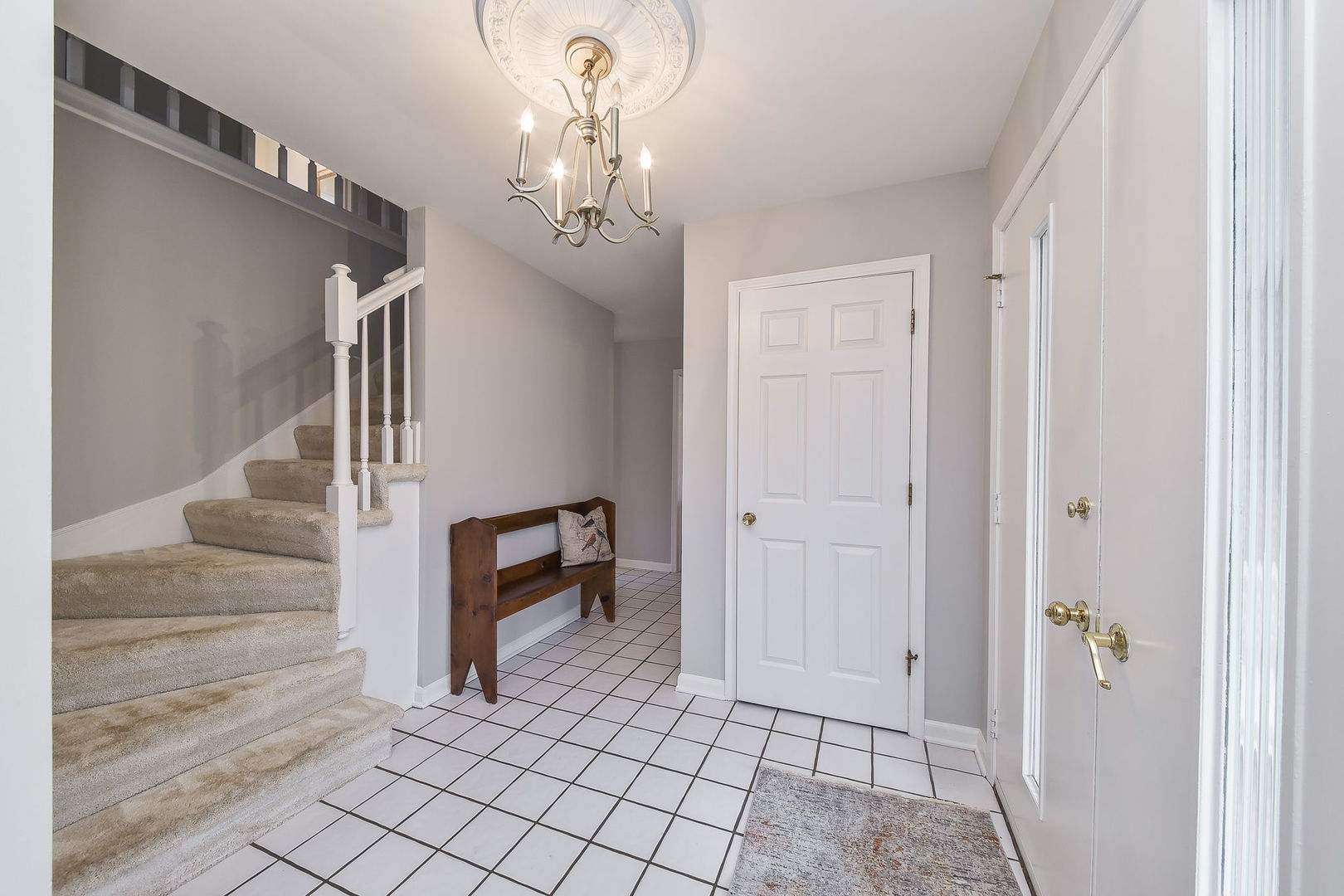 27W701 Swan Lake Drive
