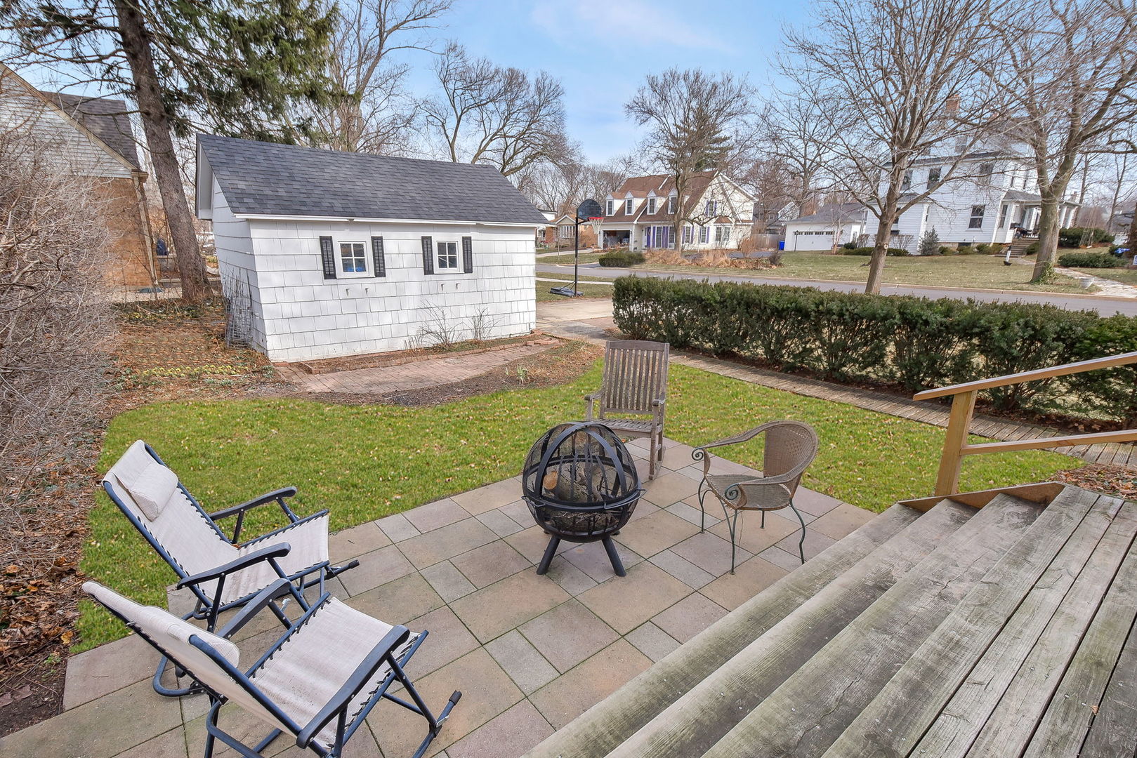 515 E Prairie Avenue