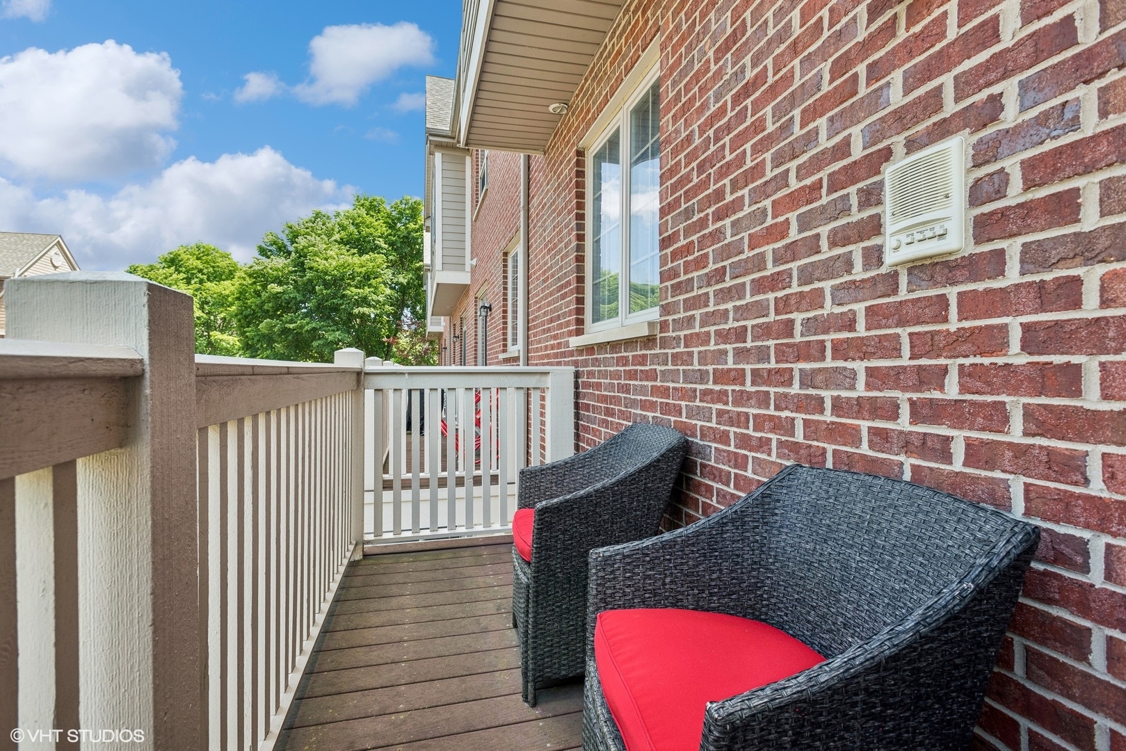 27W749 S Meadowview Drive