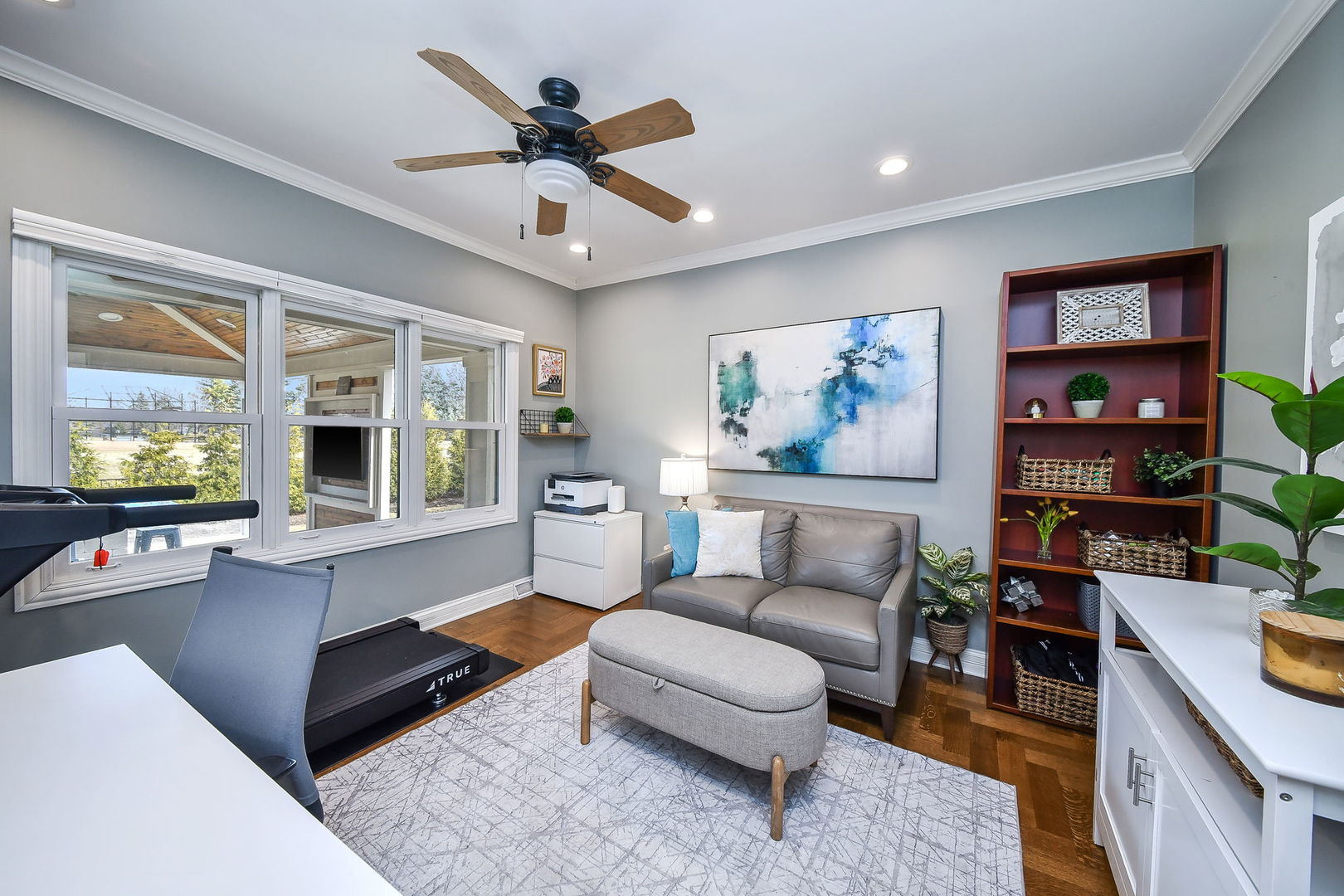 75 Hawkins Circle