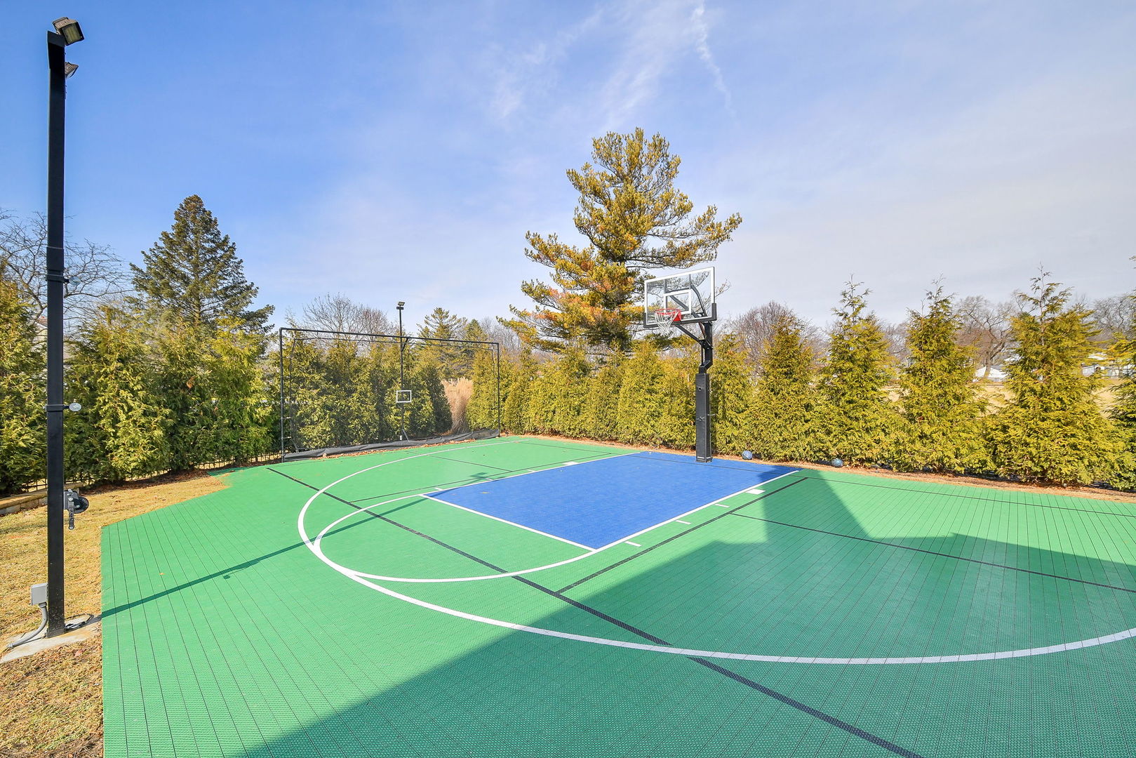 75 Hawkins Circle