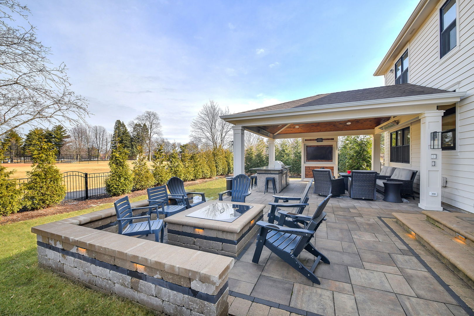 75 Hawkins Circle