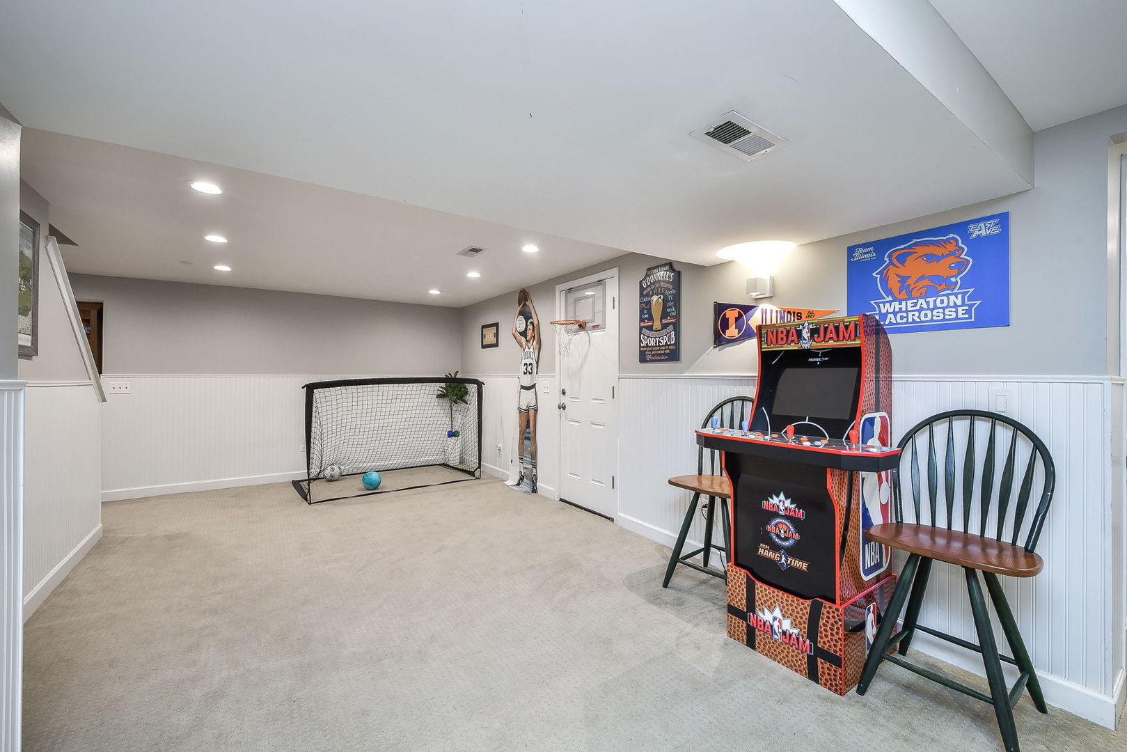 75 Hawkins Circle