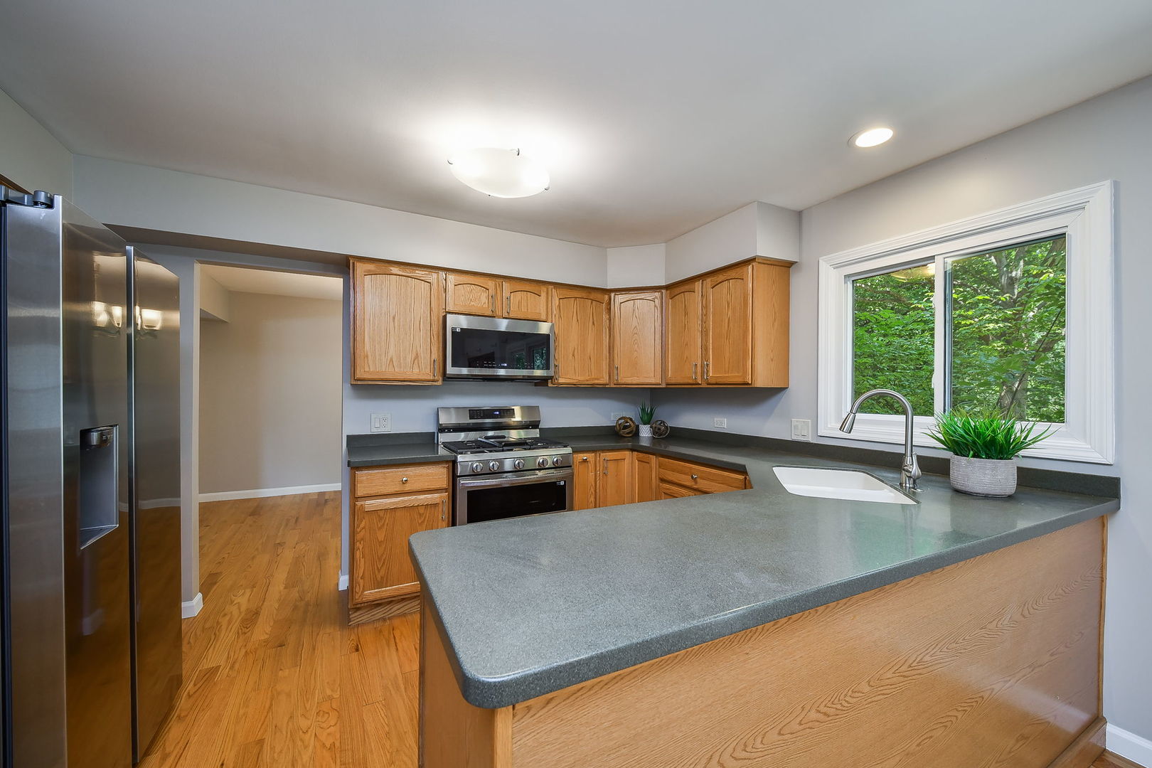 27W098 Walnut Drive