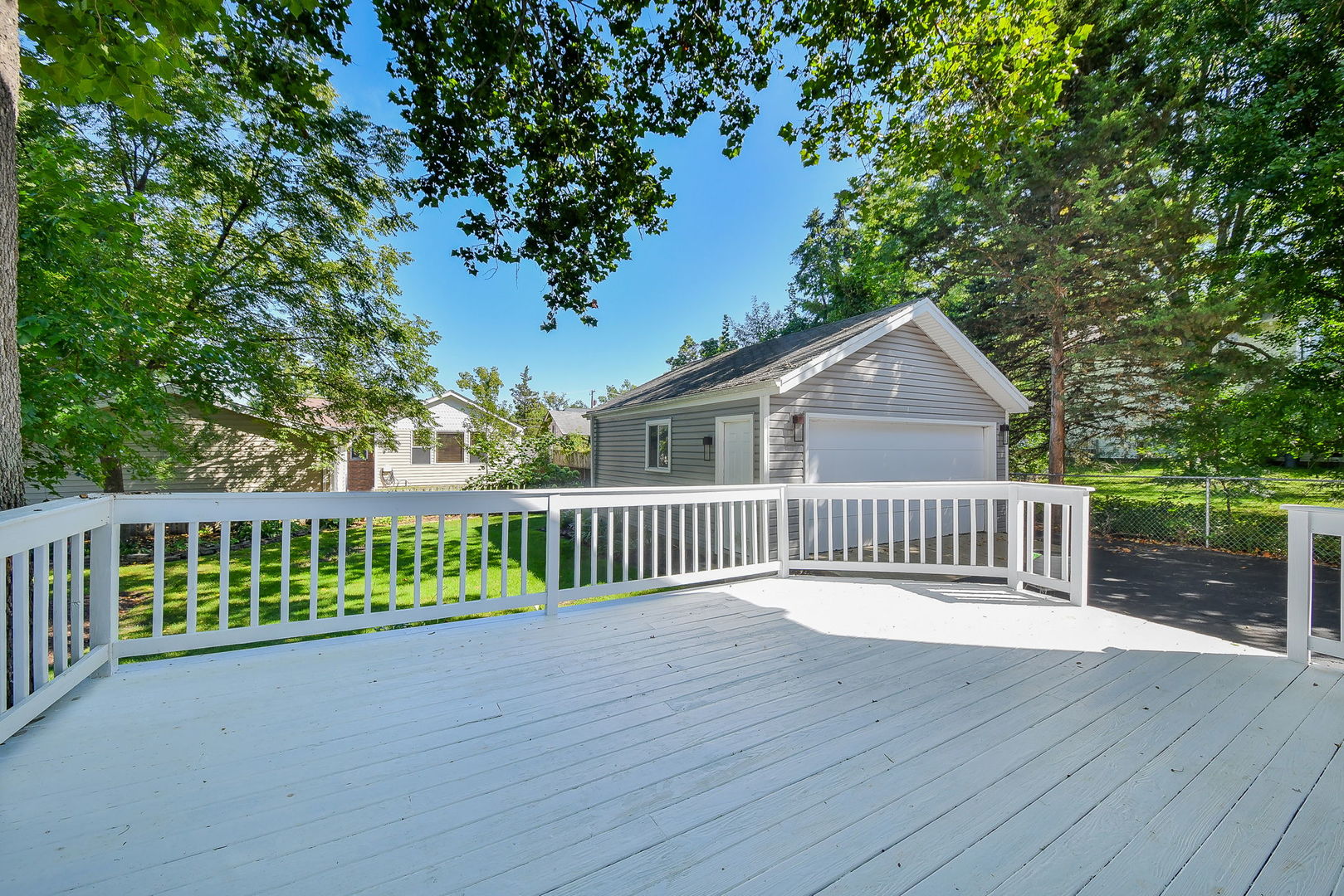 315 W Oak Avenue