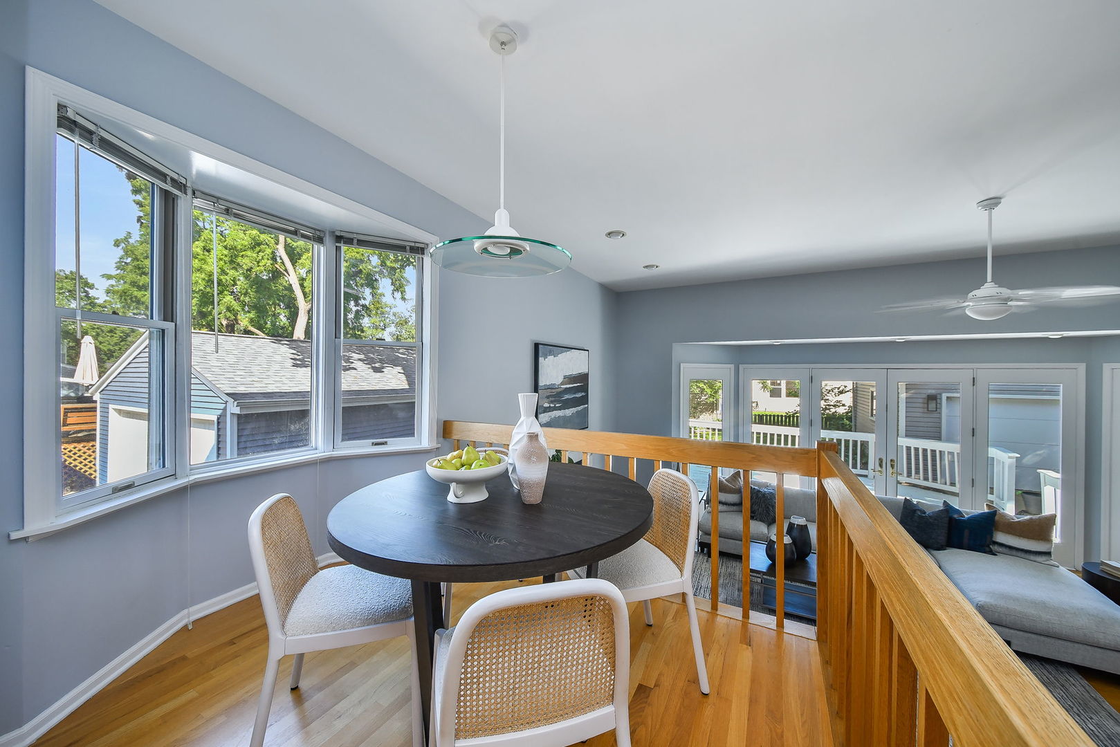 315 W Oak Avenue