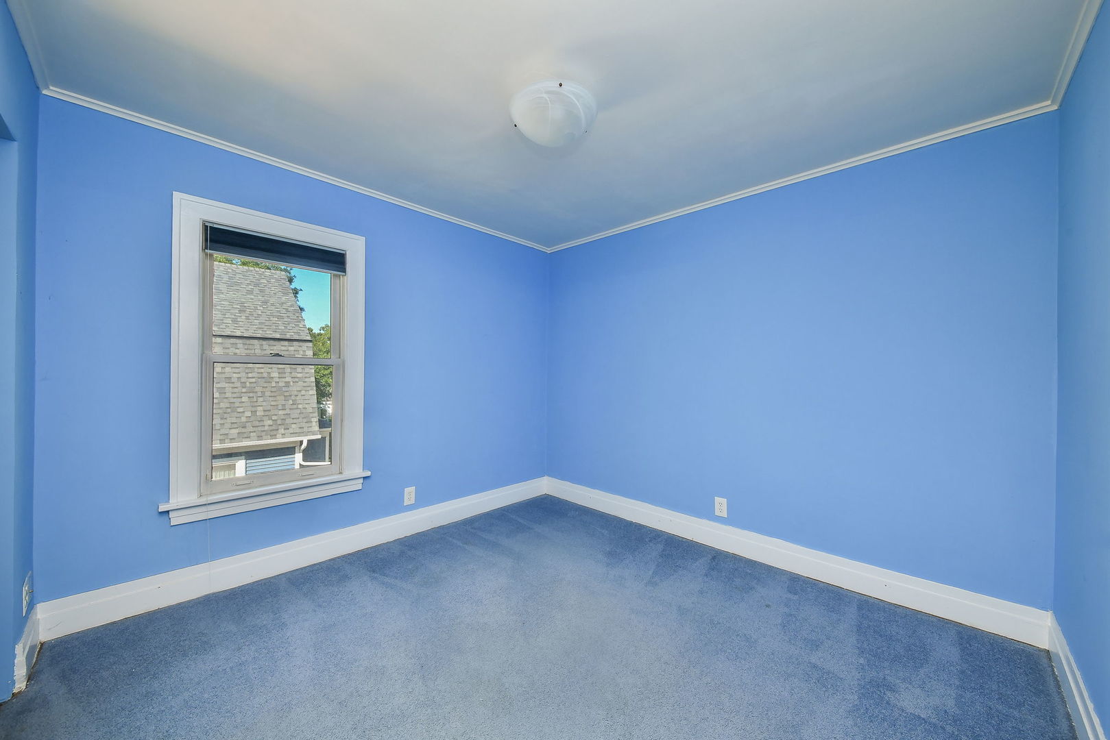 315 W Oak Avenue