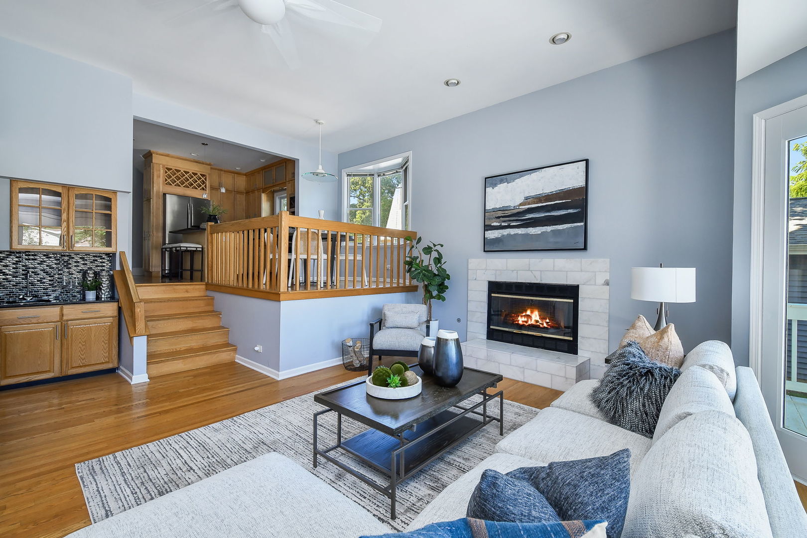 315 W Oak Avenue