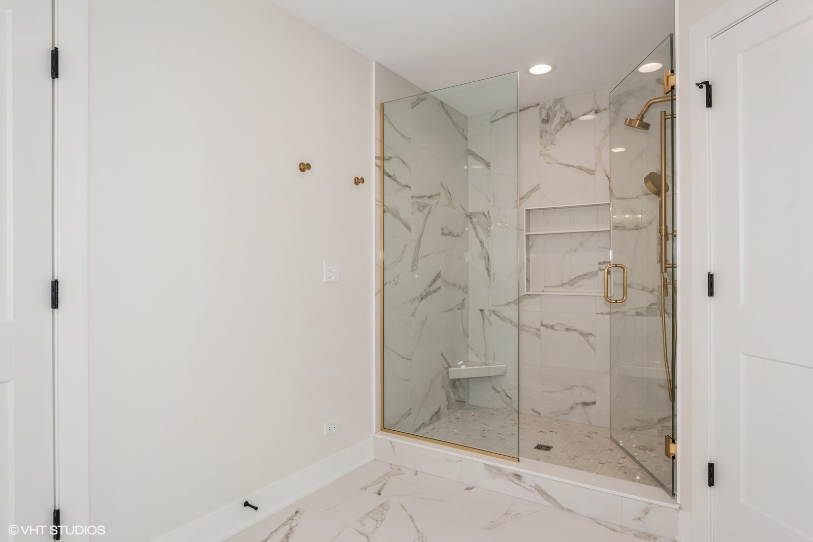 1N060 LOT 1 Morse Street