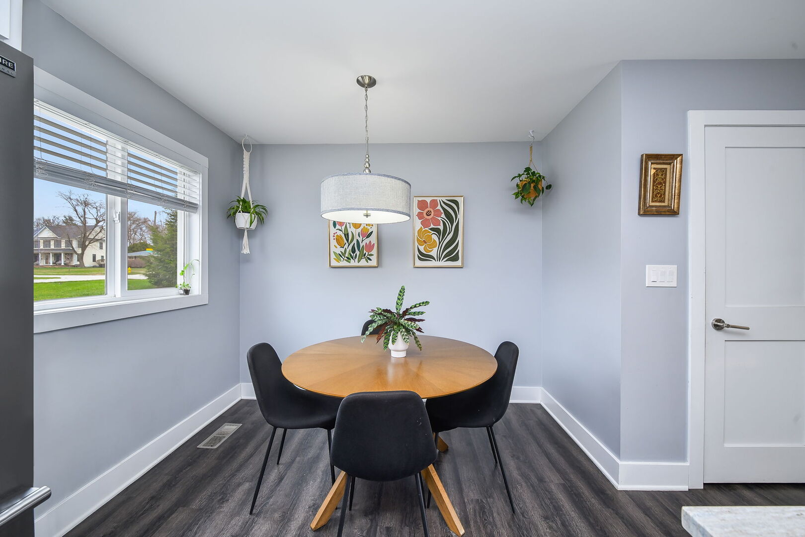 608 Bridle Lane