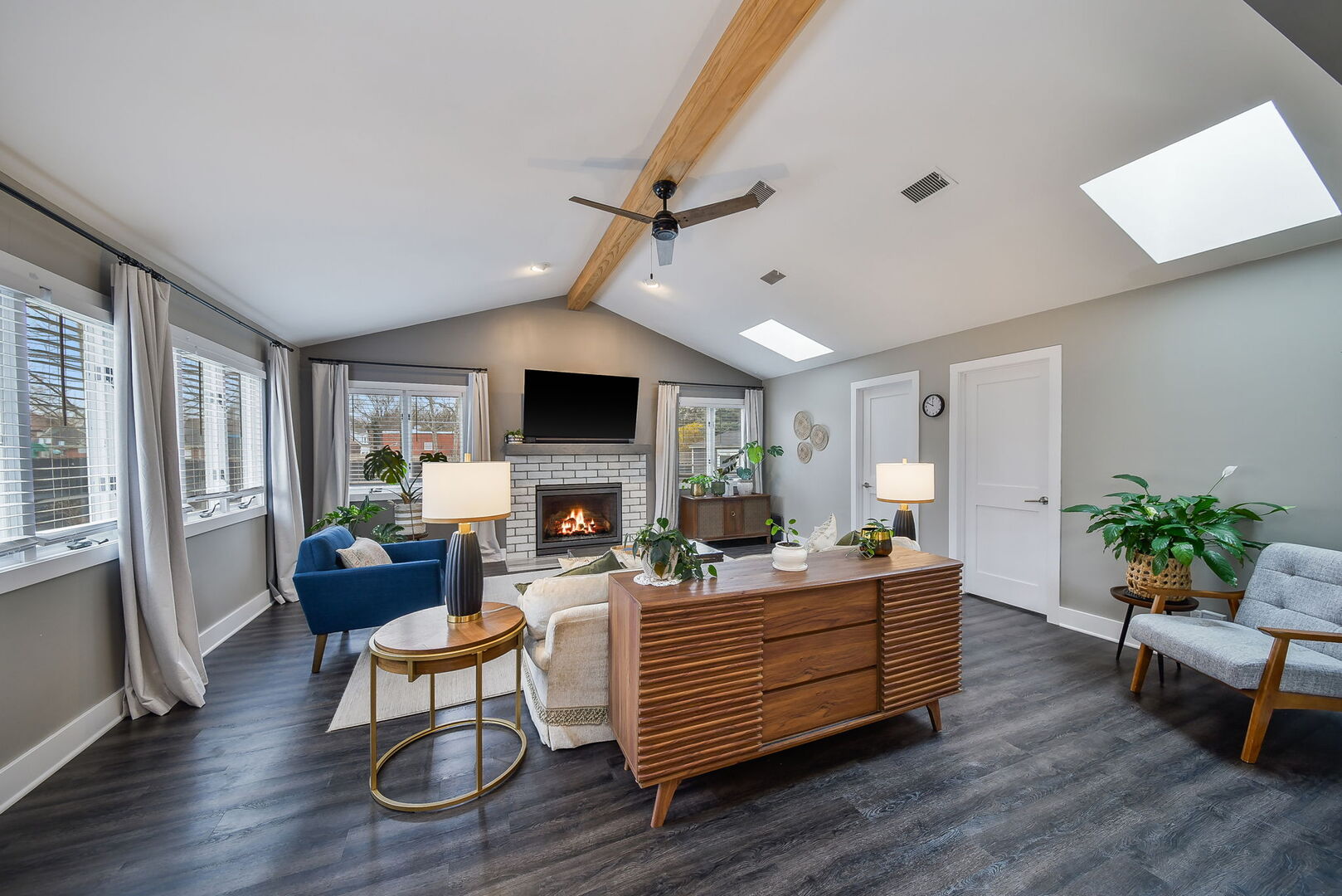 608 Bridle Lane