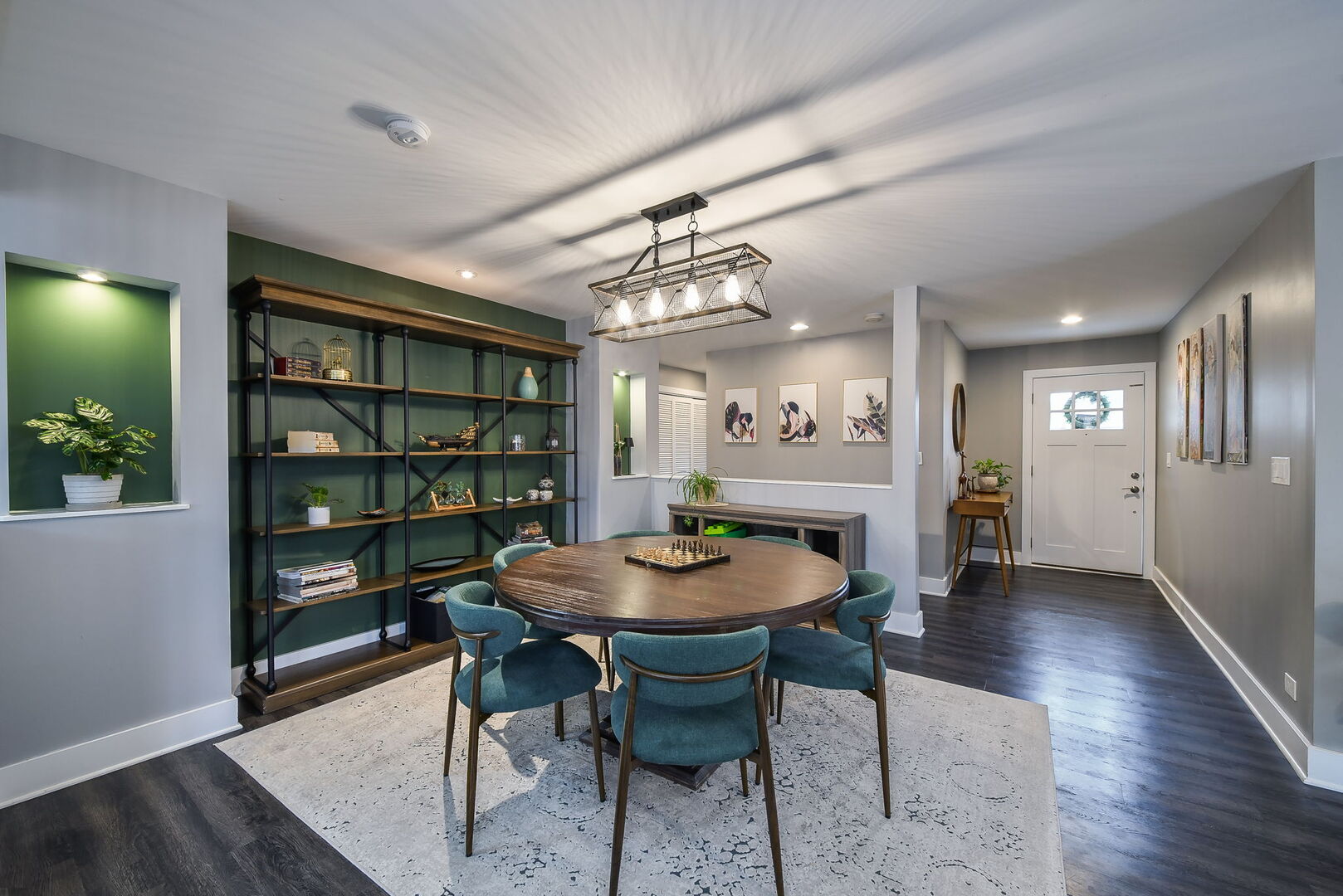 608 Bridle Lane