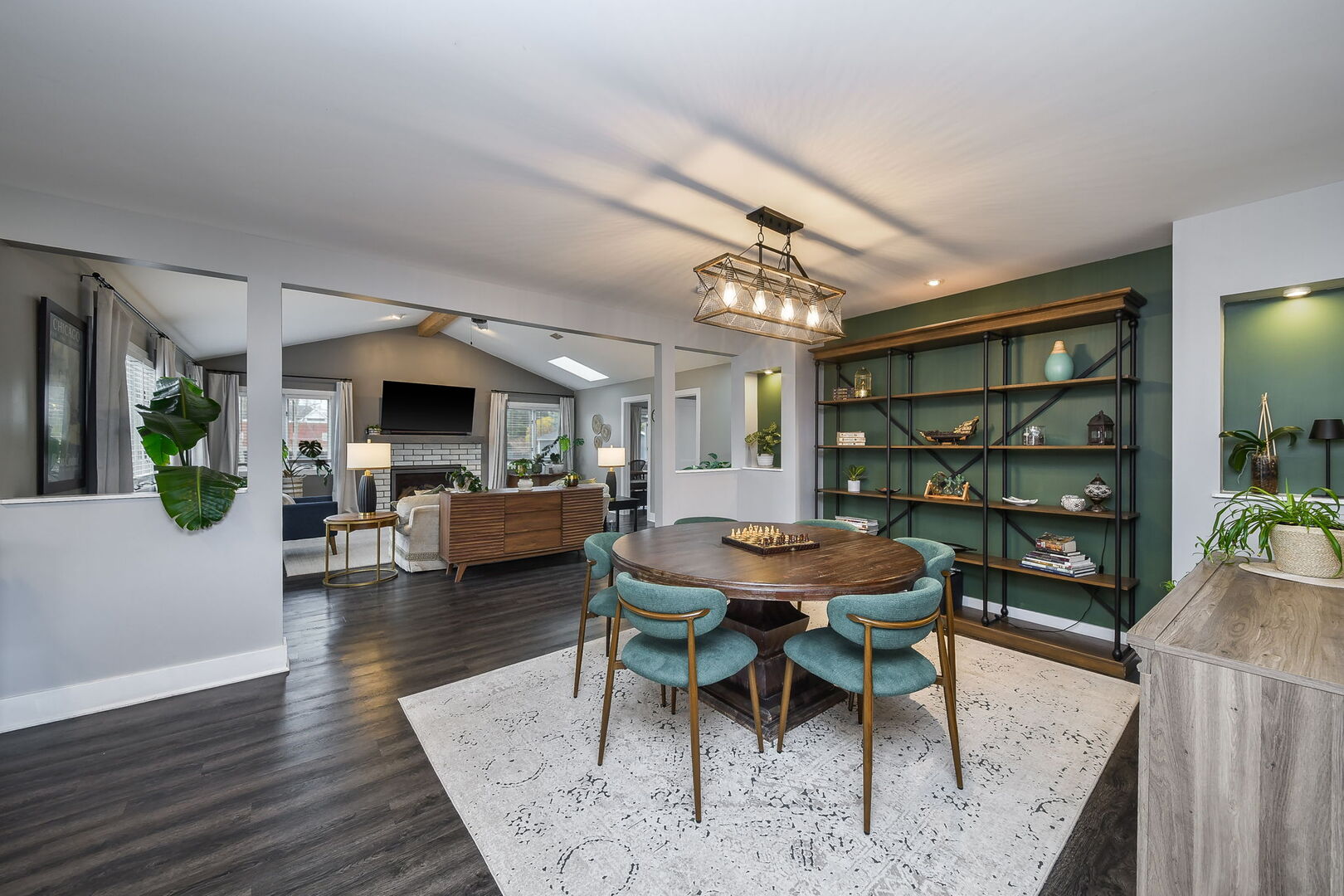 608 Bridle Lane
