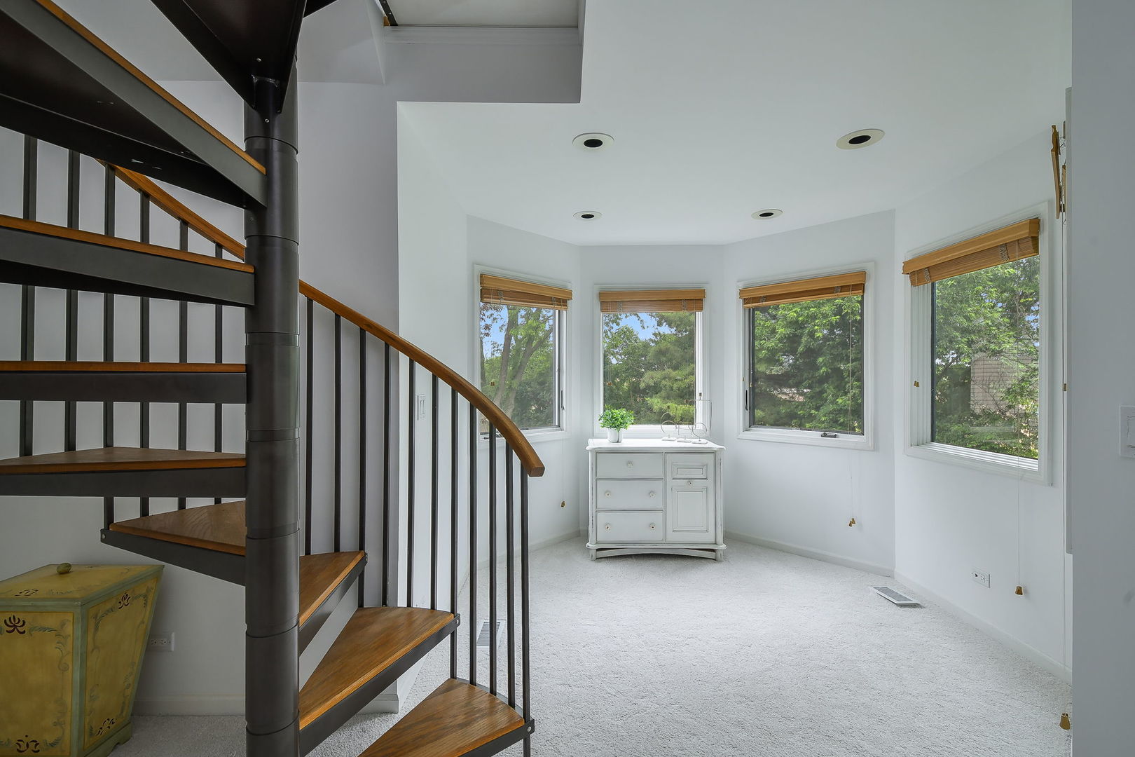103 Hawkins Circle