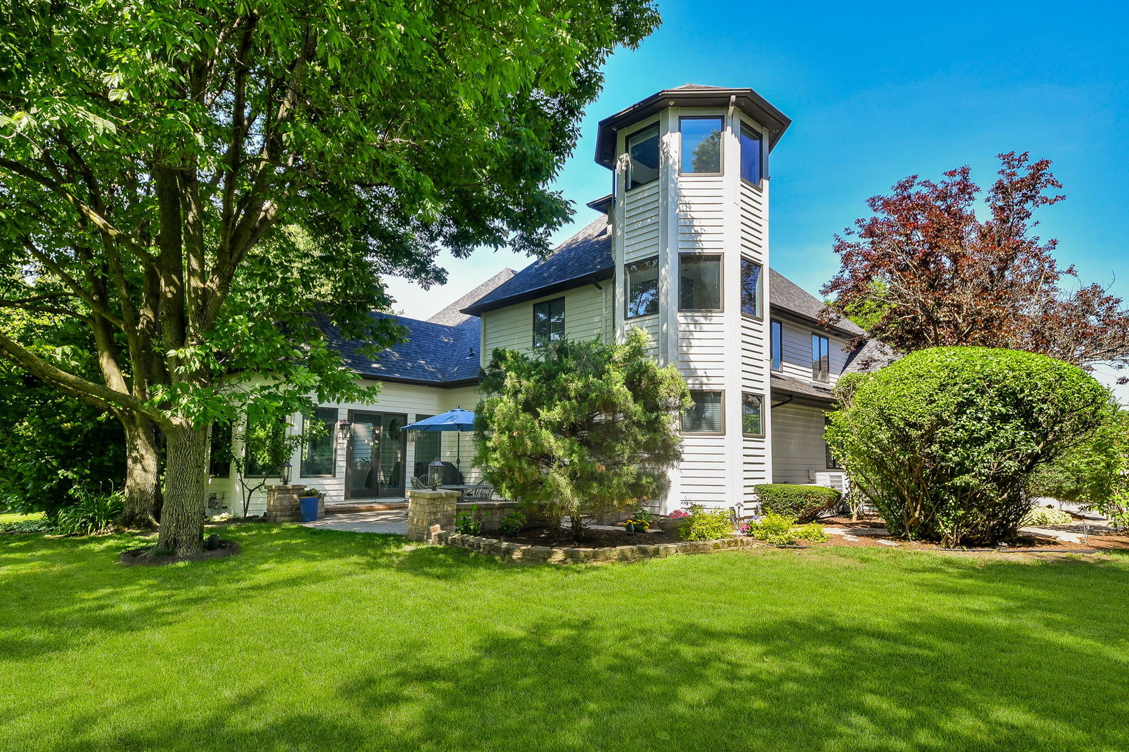 103 Hawkins Circle