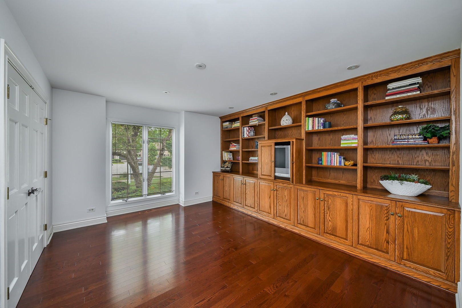 103 Hawkins Circle