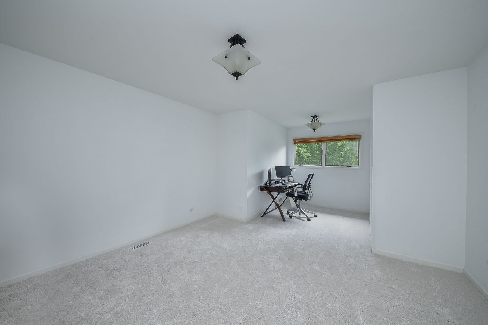 103 Hawkins Circle