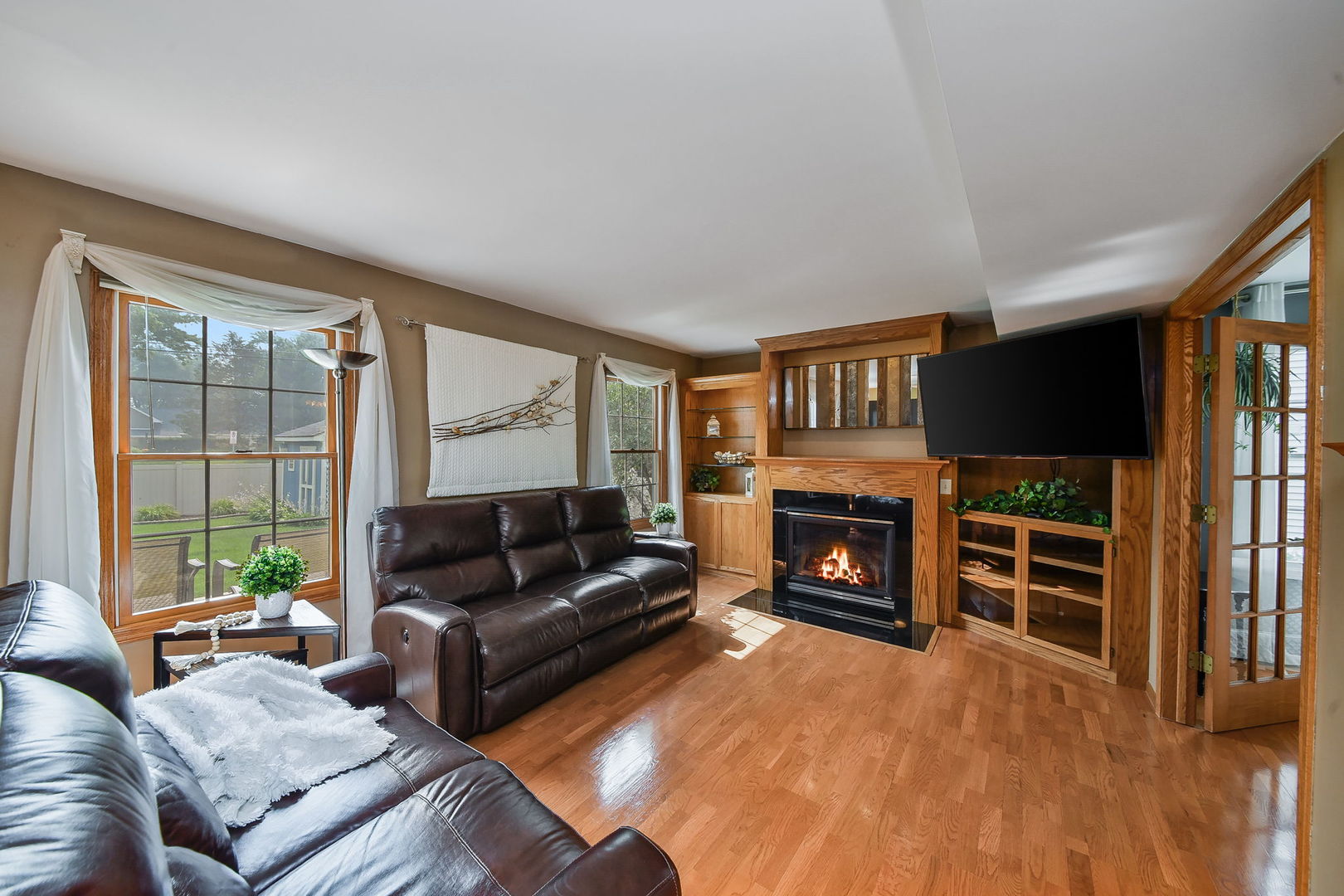 959 Hill Crest Drive