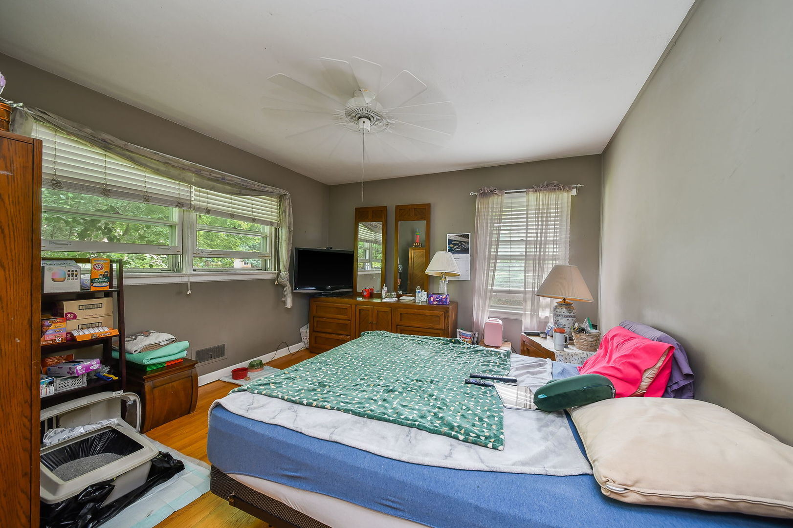 324 W Elm Street