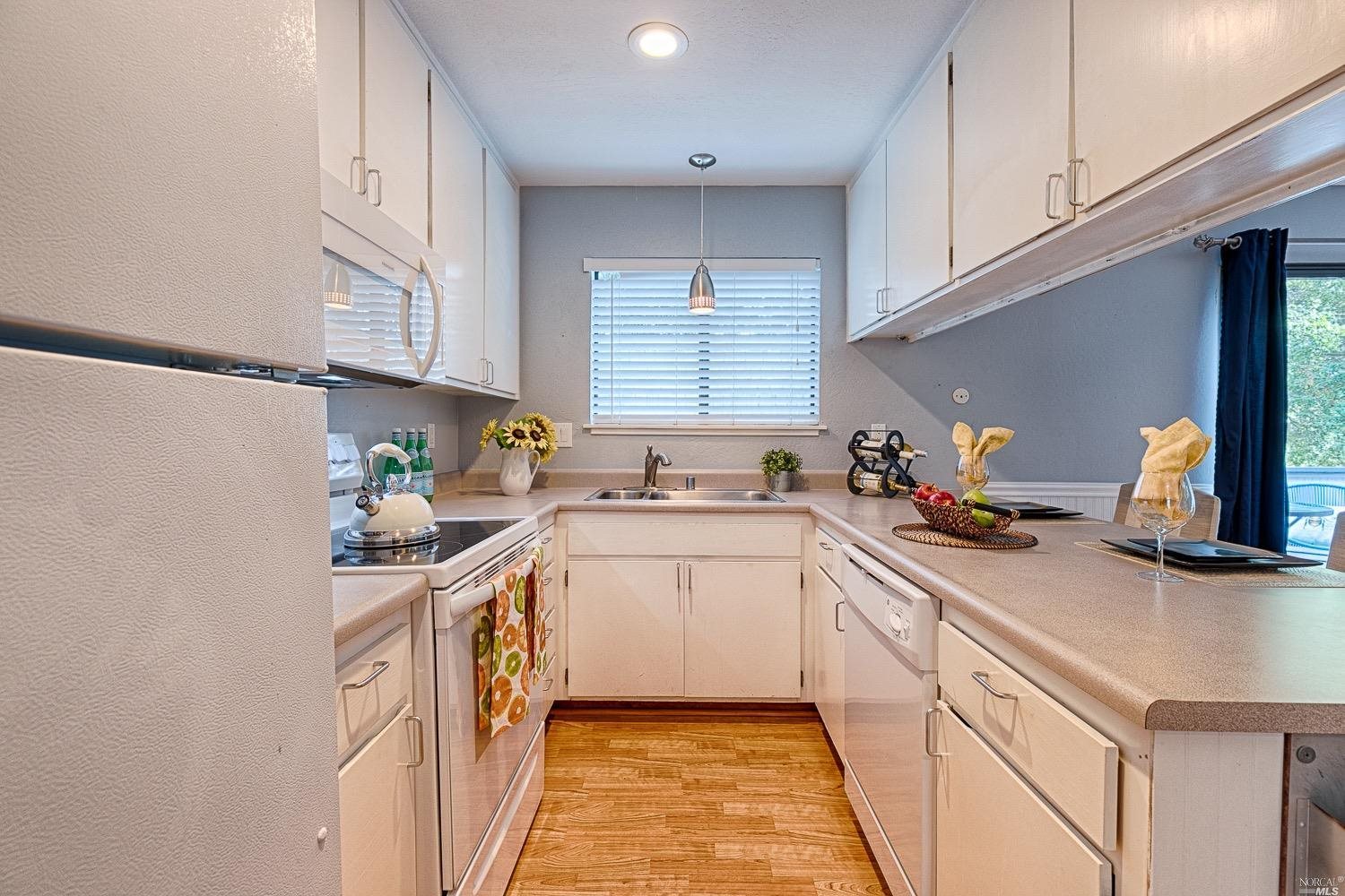 105 Virginia Ave #15