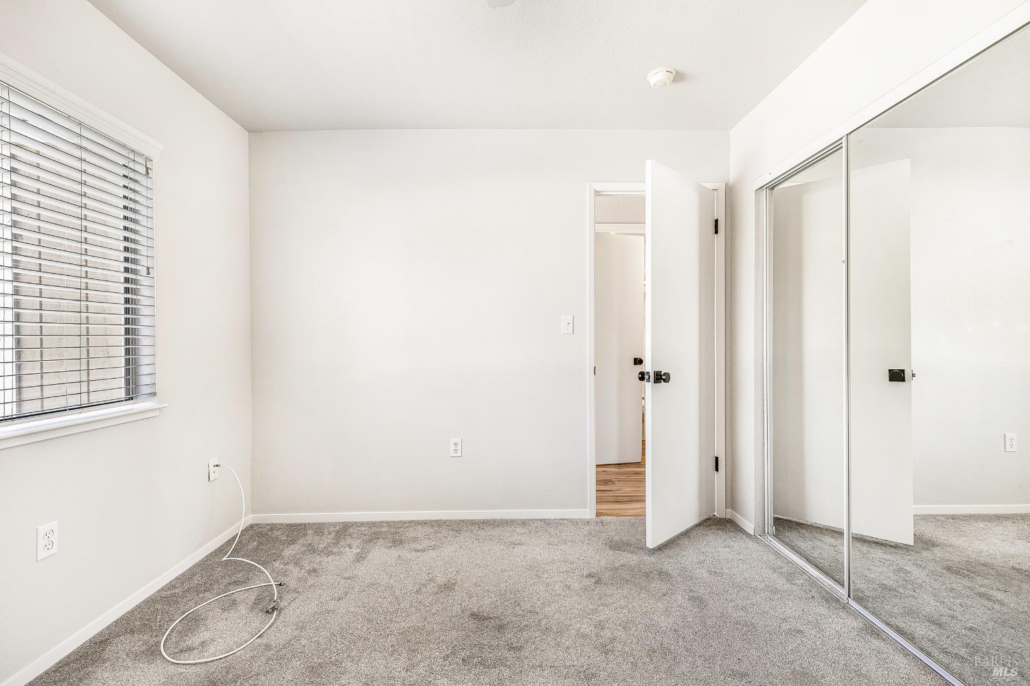 2 Fielding Cir