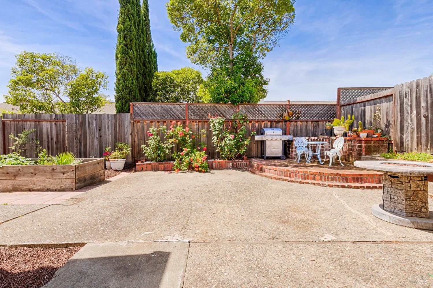 5105 Silver Lake Drive