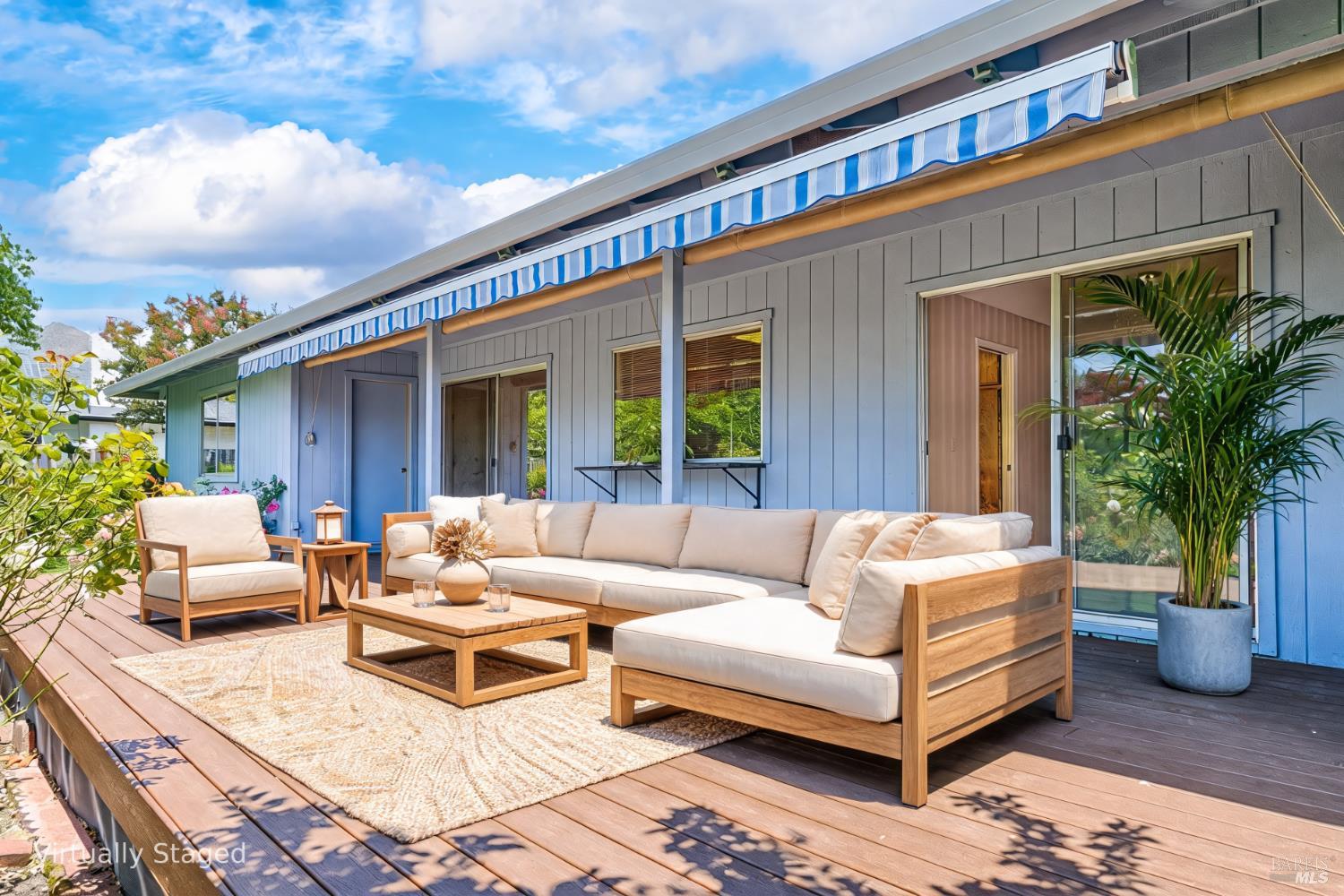8817 Hood Mountain Circle