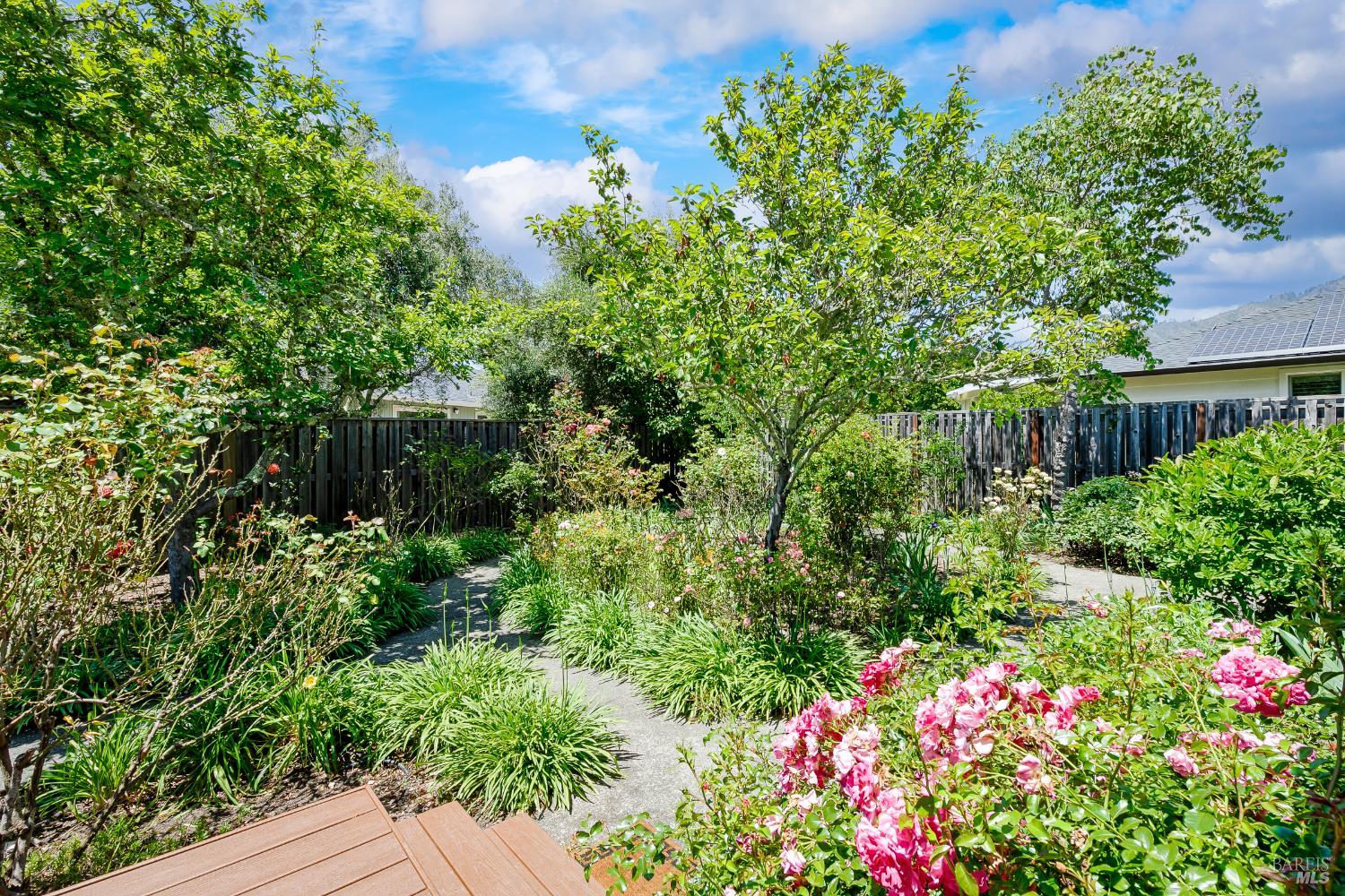 8817 Hood Mountain Circle