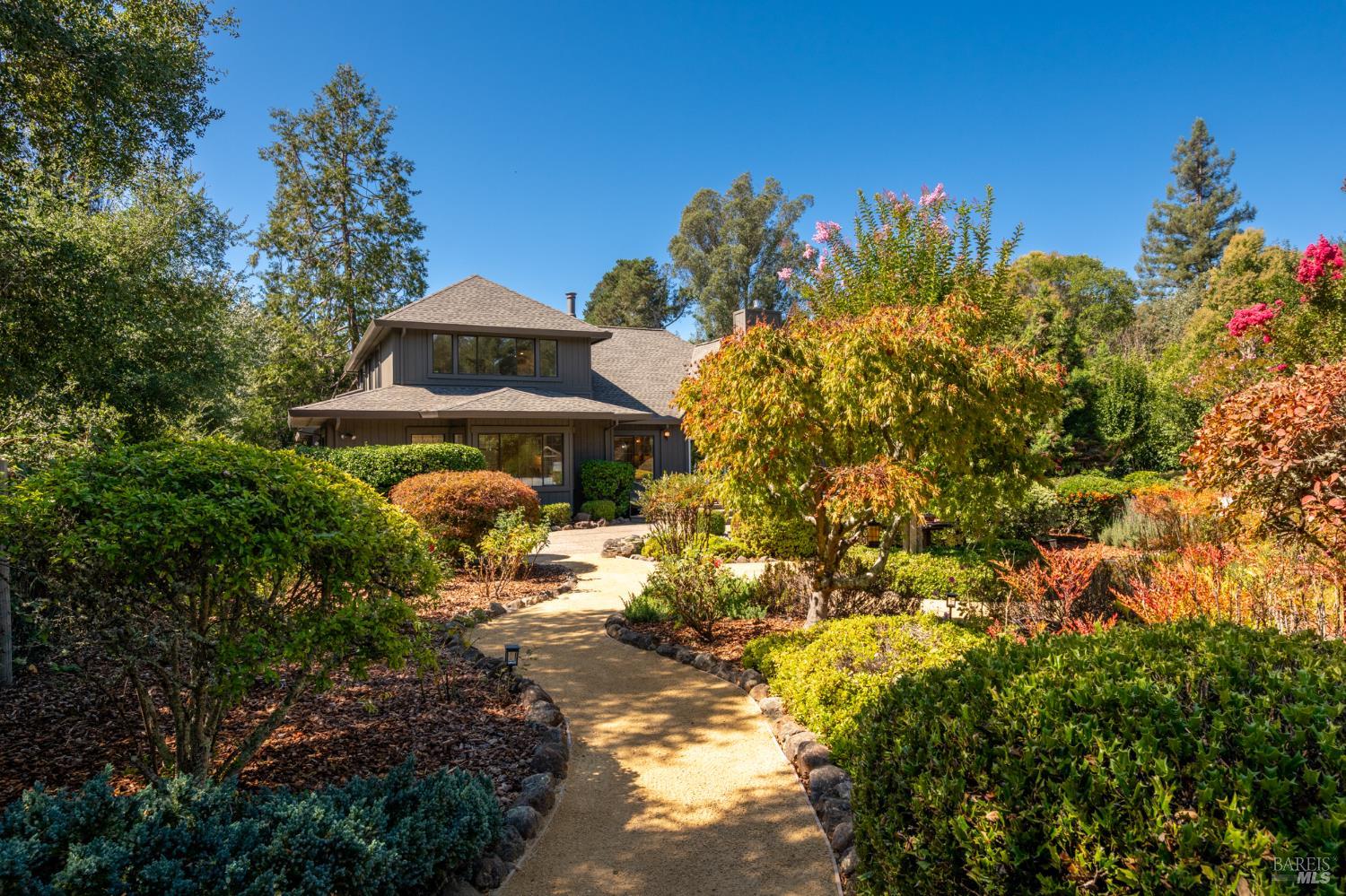 1497 Hurlbut Lane
