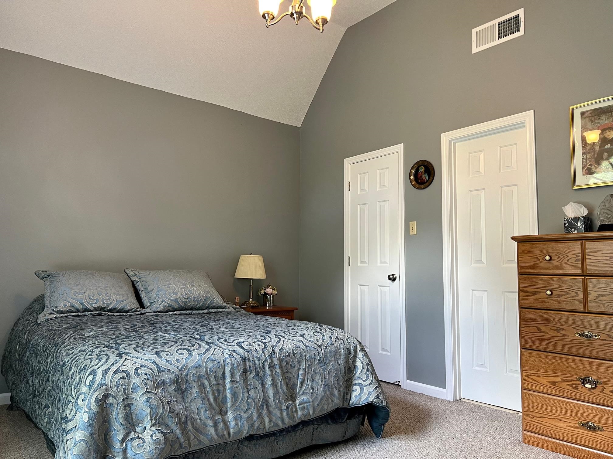 8385 WOOD SHADOWS LN