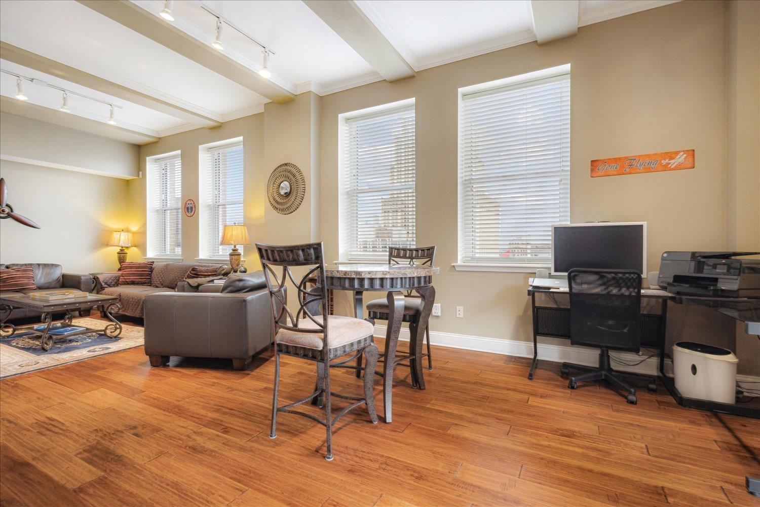 127 MADISON AVE Unit: 602