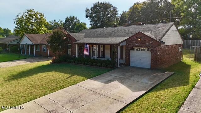 8147 Charleston Dr