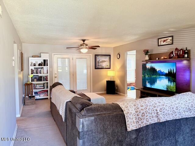 8147 Charleston Dr