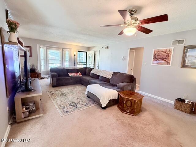 8147 Charleston Dr