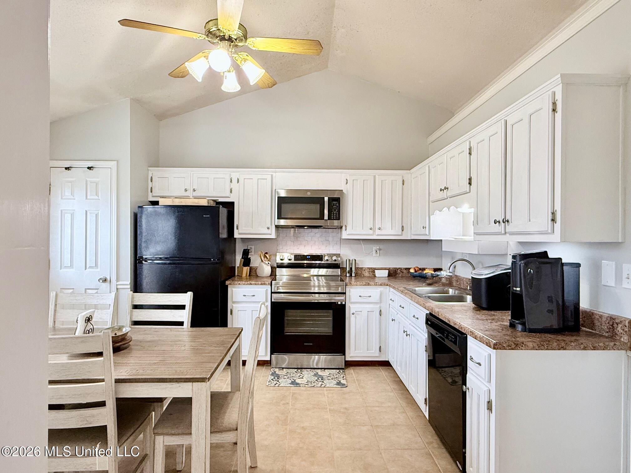 6761 Timber Point Circle