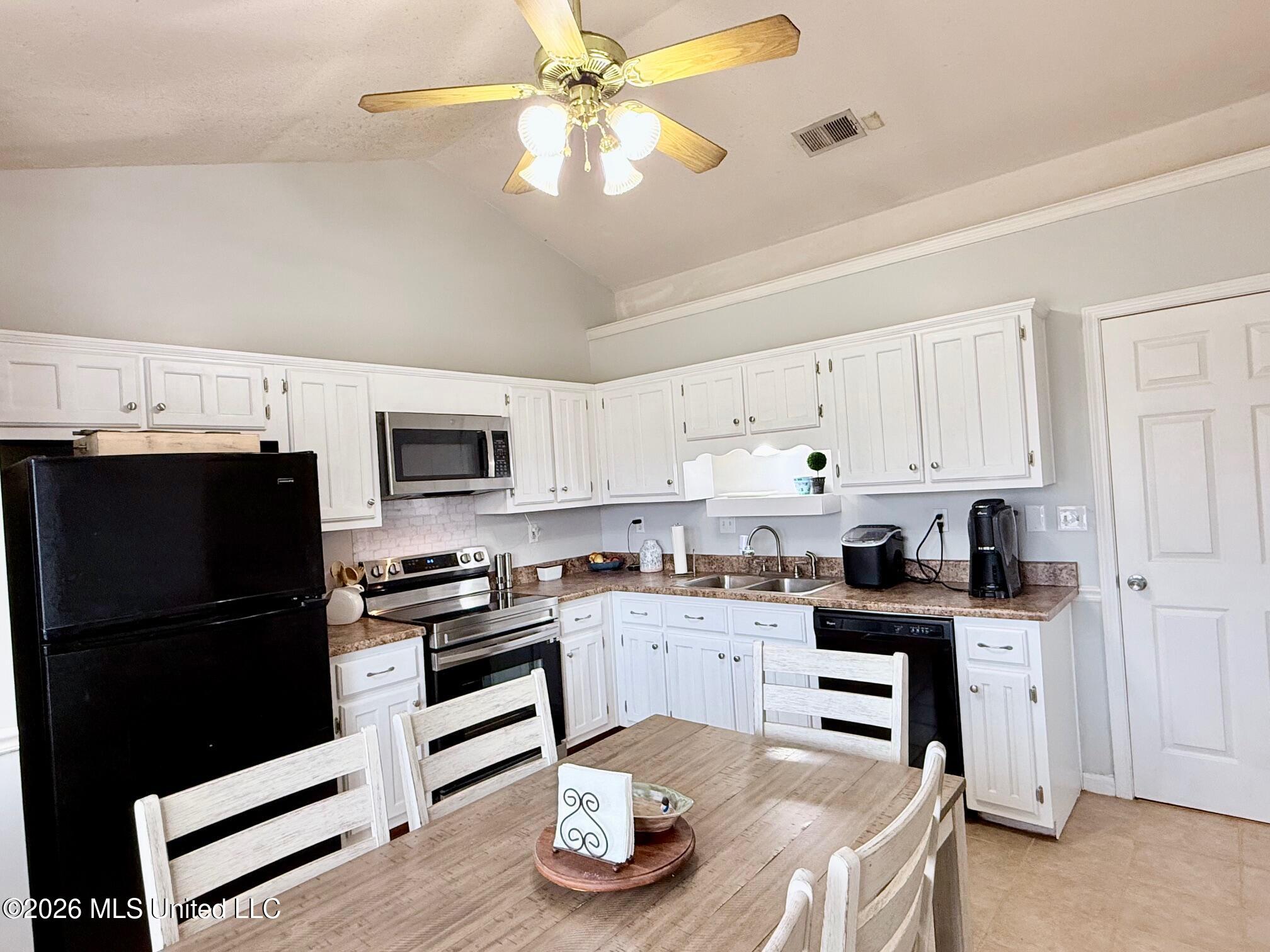 6761 Timber Point Circle