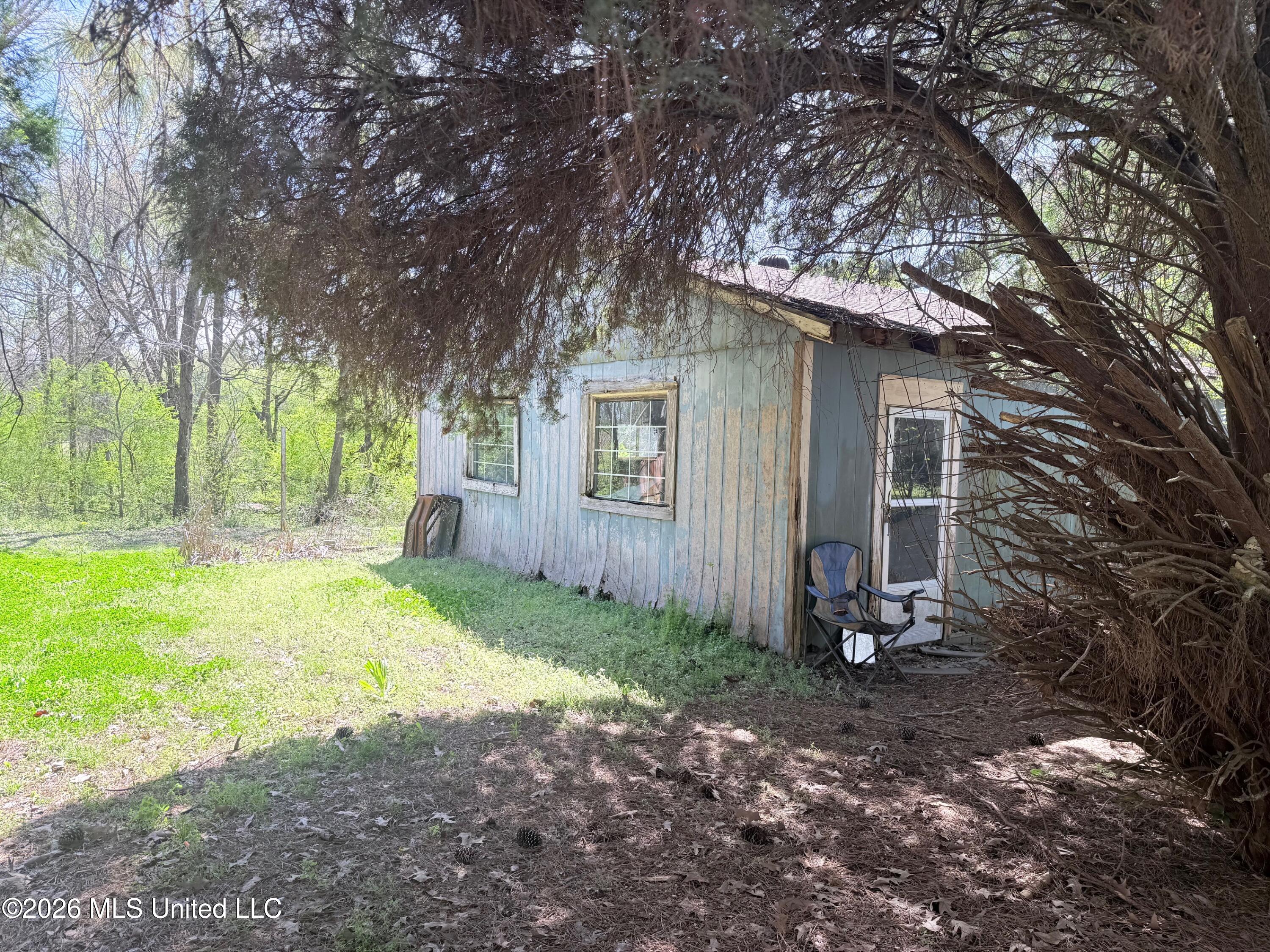 2943 Plum Point Road