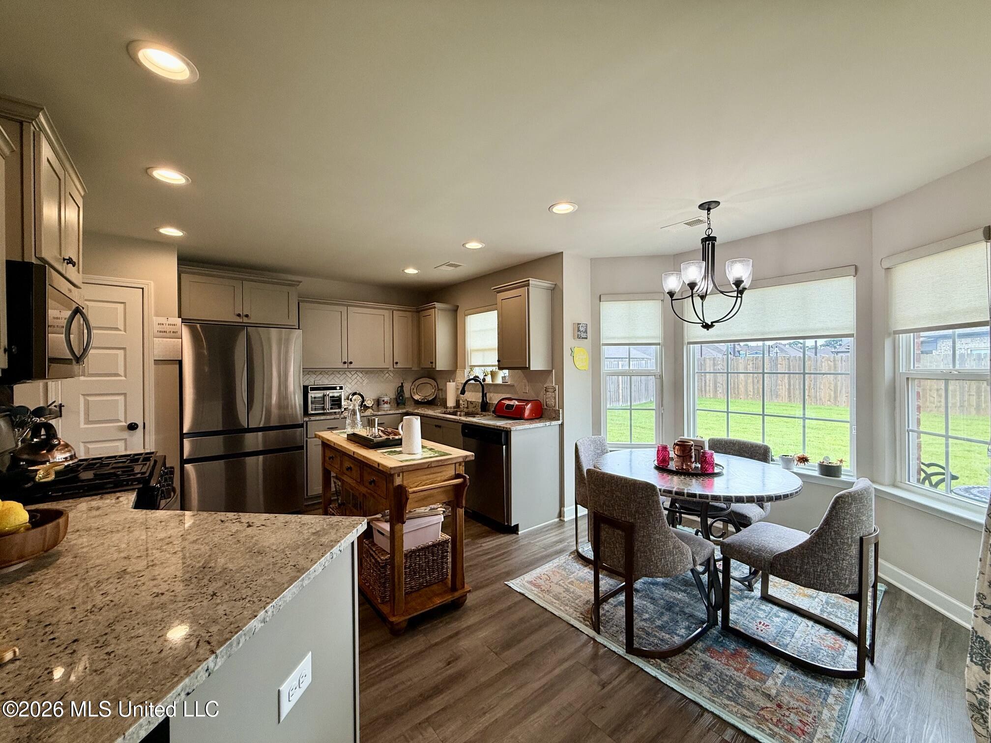 2615 Dela Drive