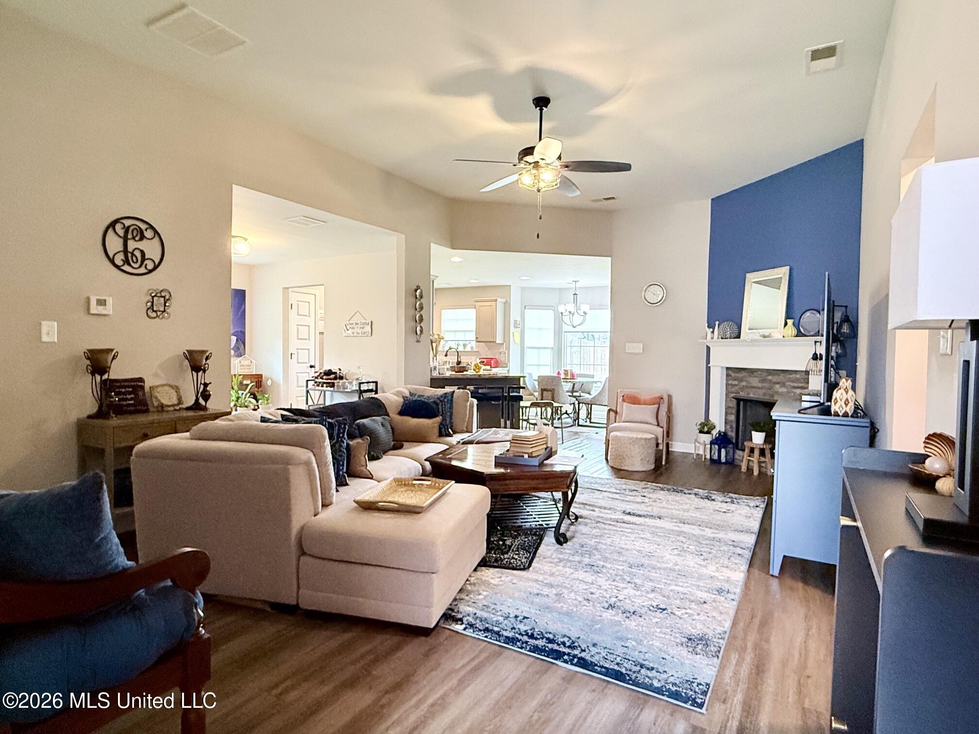 2615 Dela Drive
