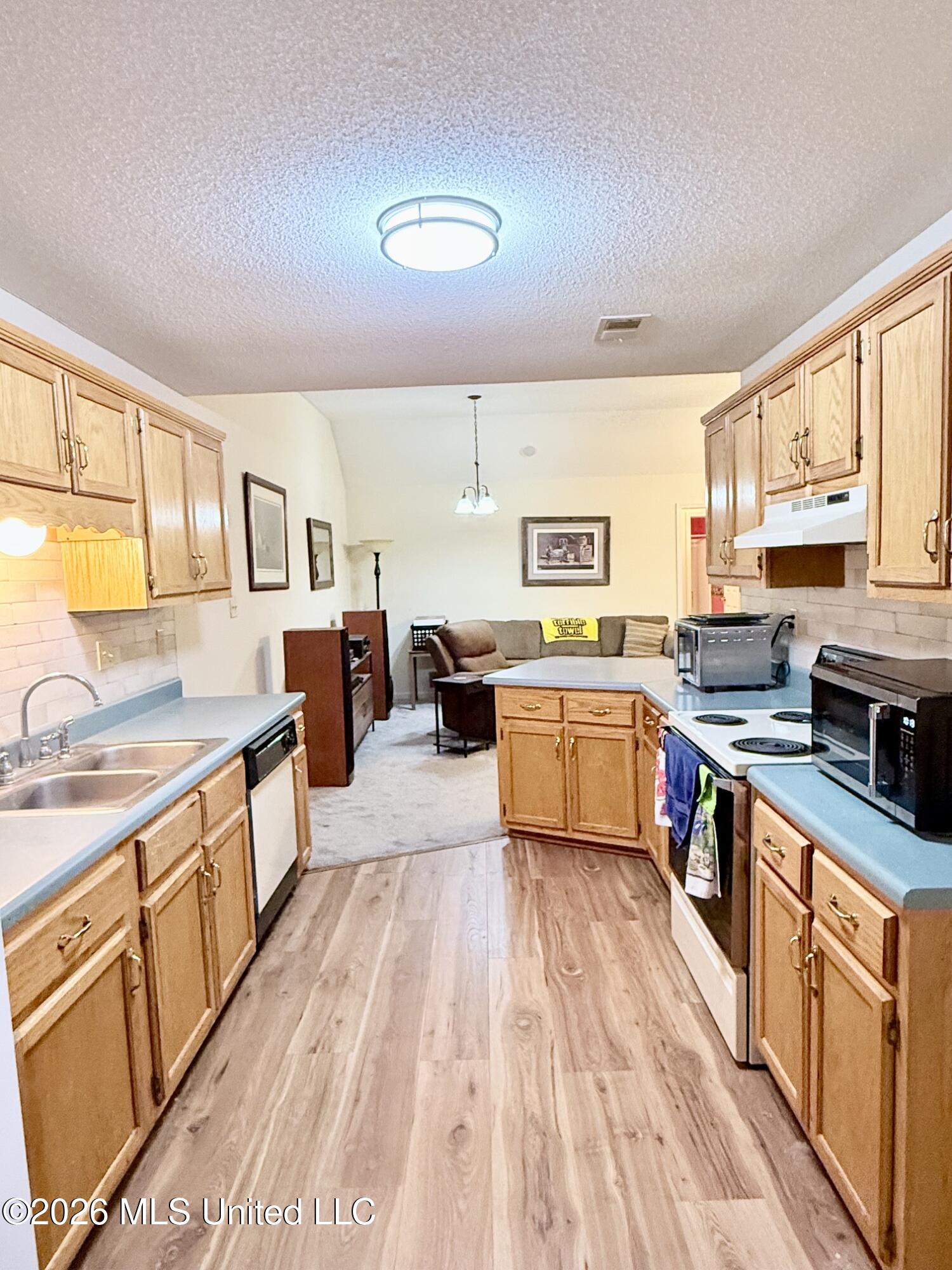 3420 Edenshire Lane