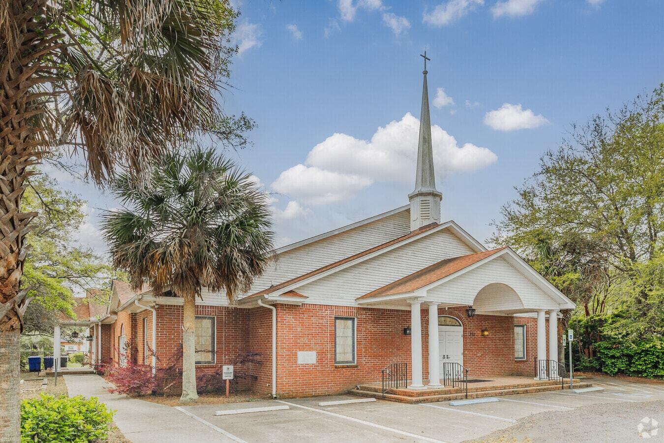 835 Magnolia Road